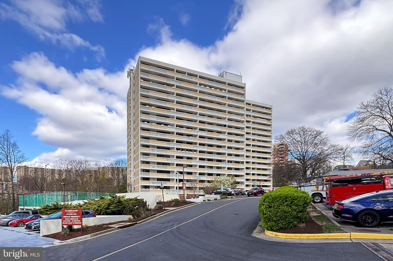 6101 EDSALL ROAD 1206 in Alexandria, VA
