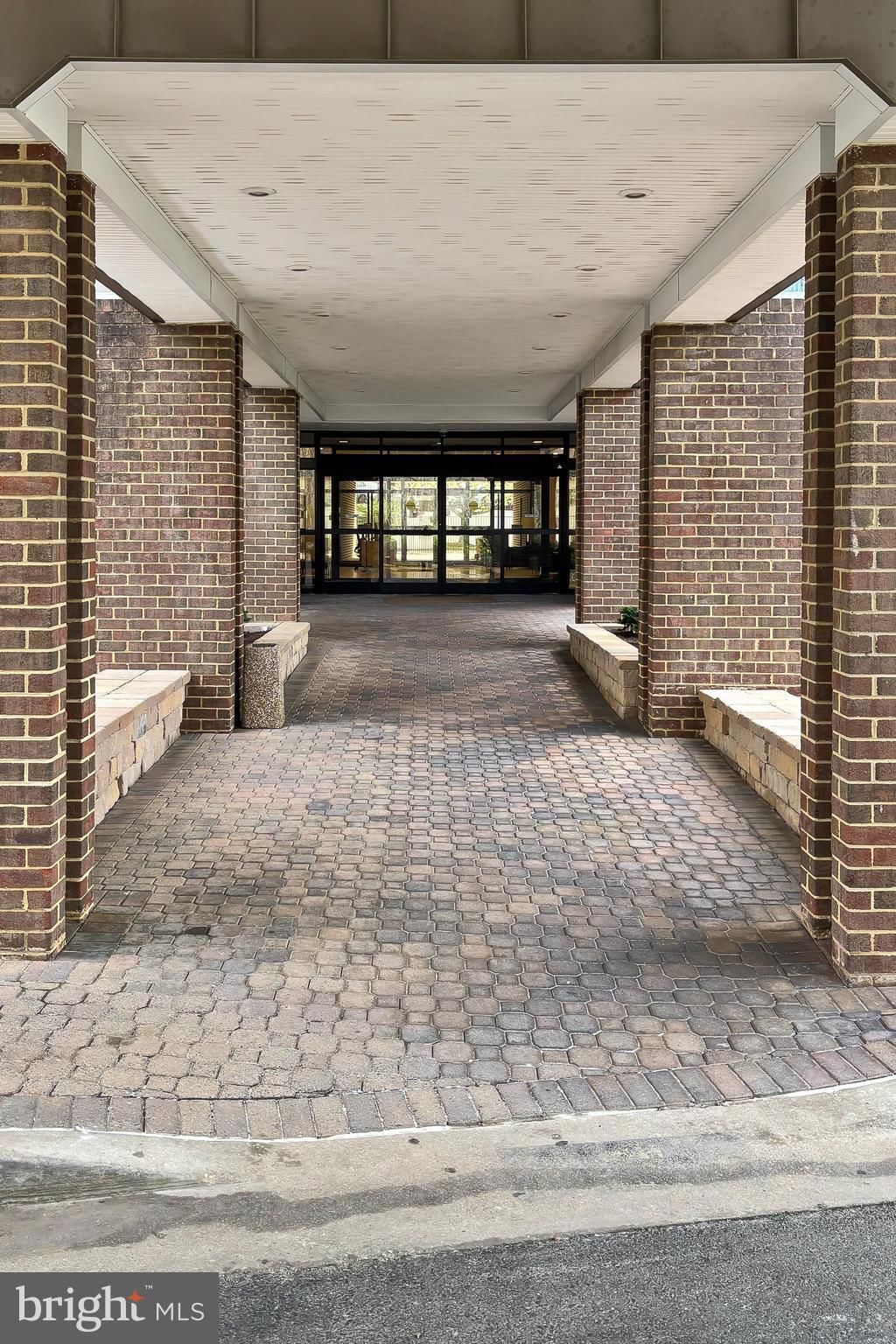 6101 EDSALL ROAD #1206 photograph