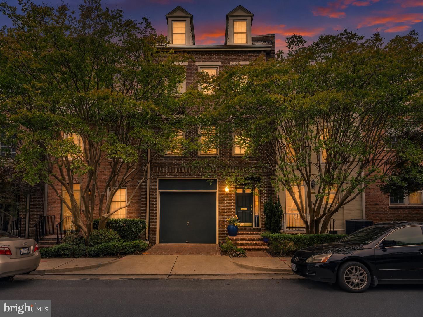 1118 N PITT ST N, ALEXANDRIA 22314, VA