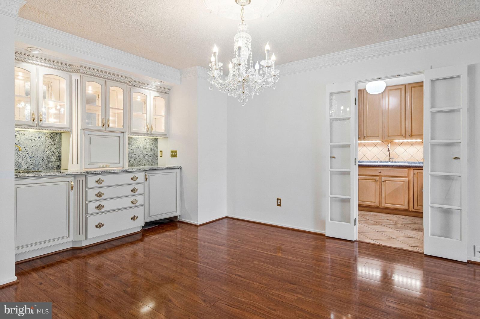 6101 EDSALL ROAD #407 photograph