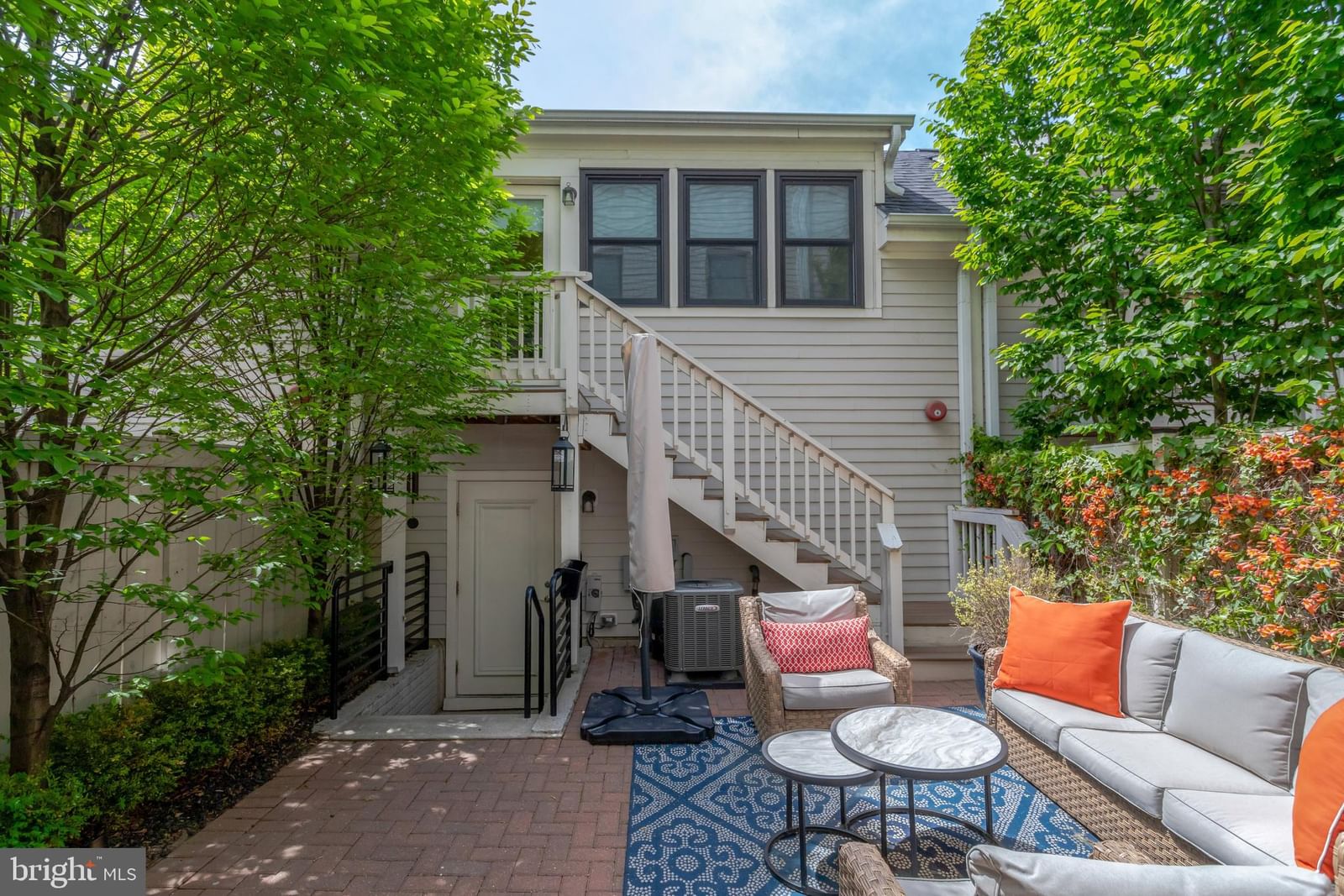 2104 MAIN LINE BLVD, ALEXANDRIA 22301, VA