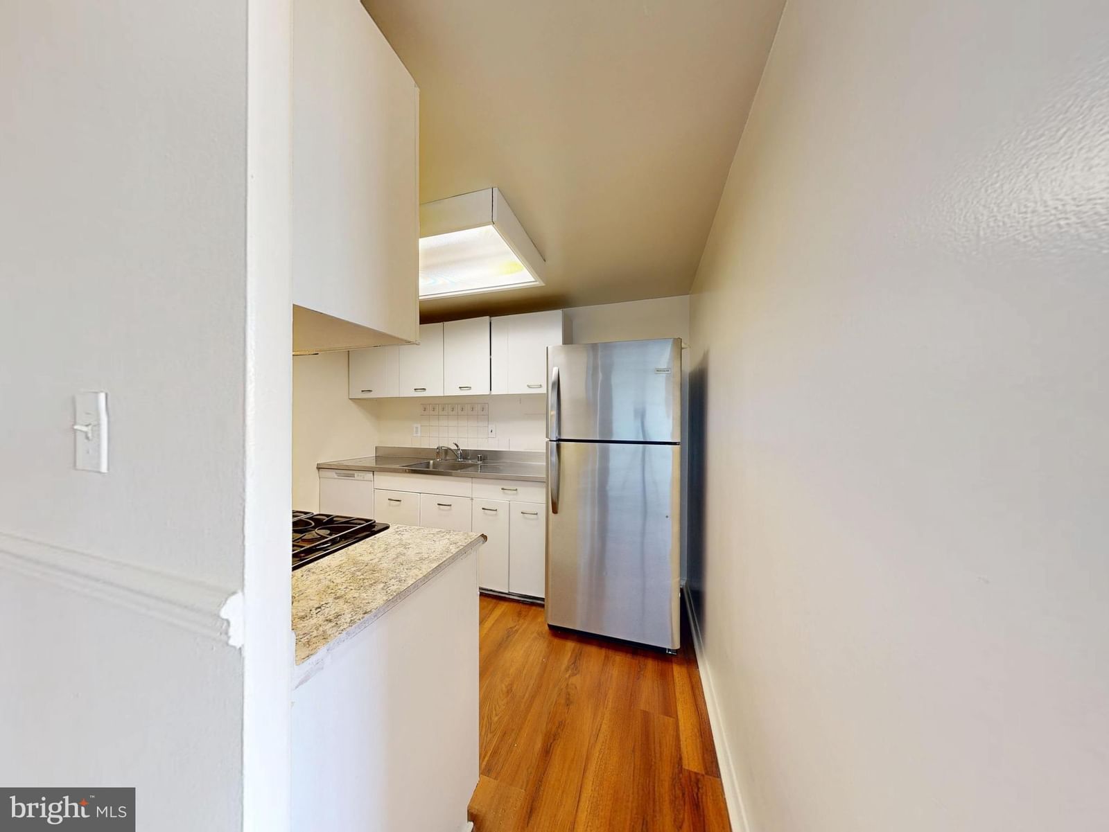 4600 DUKE STREET #1102 photograph