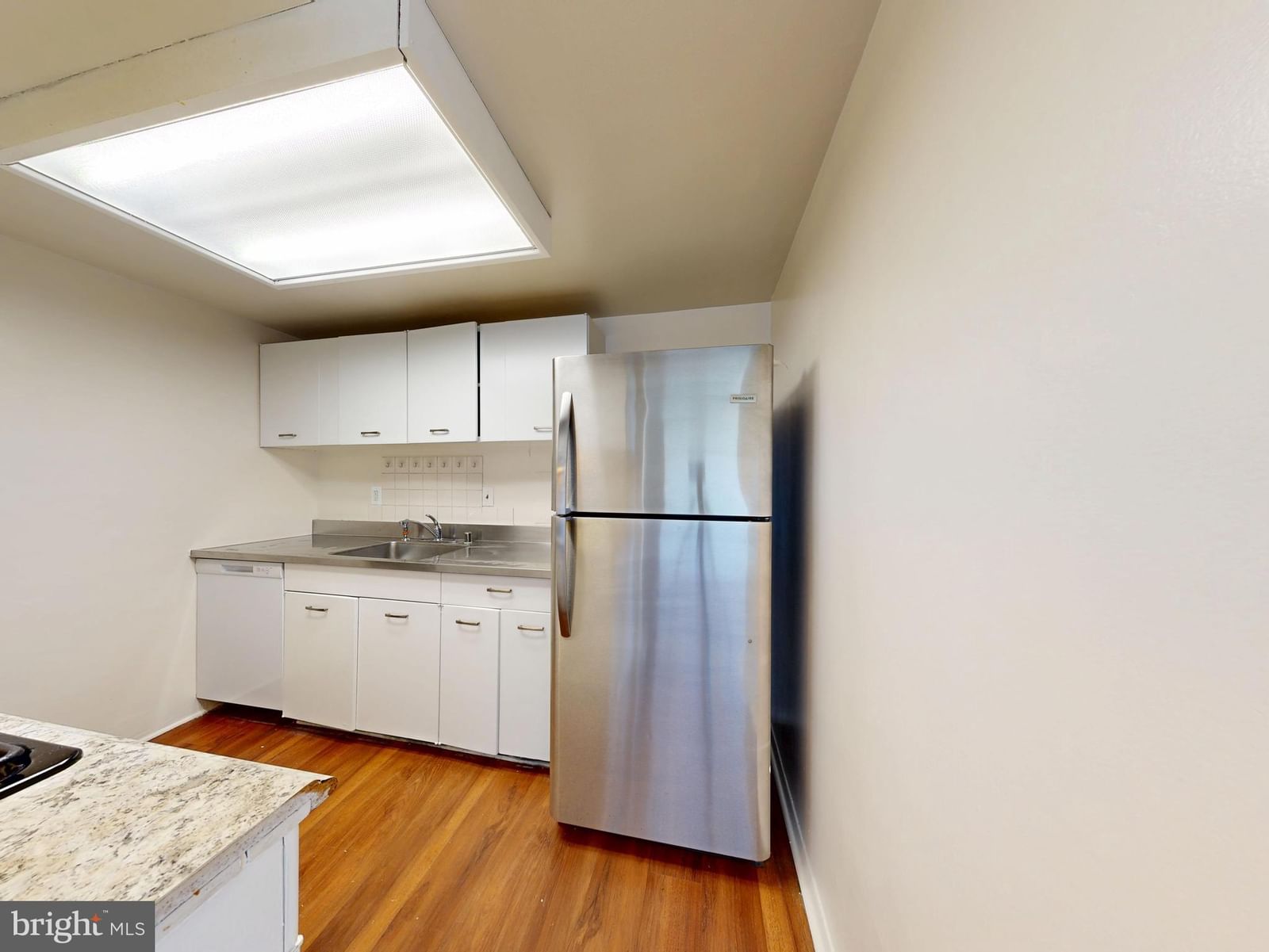 4600 DUKE STREET #1102 photograph