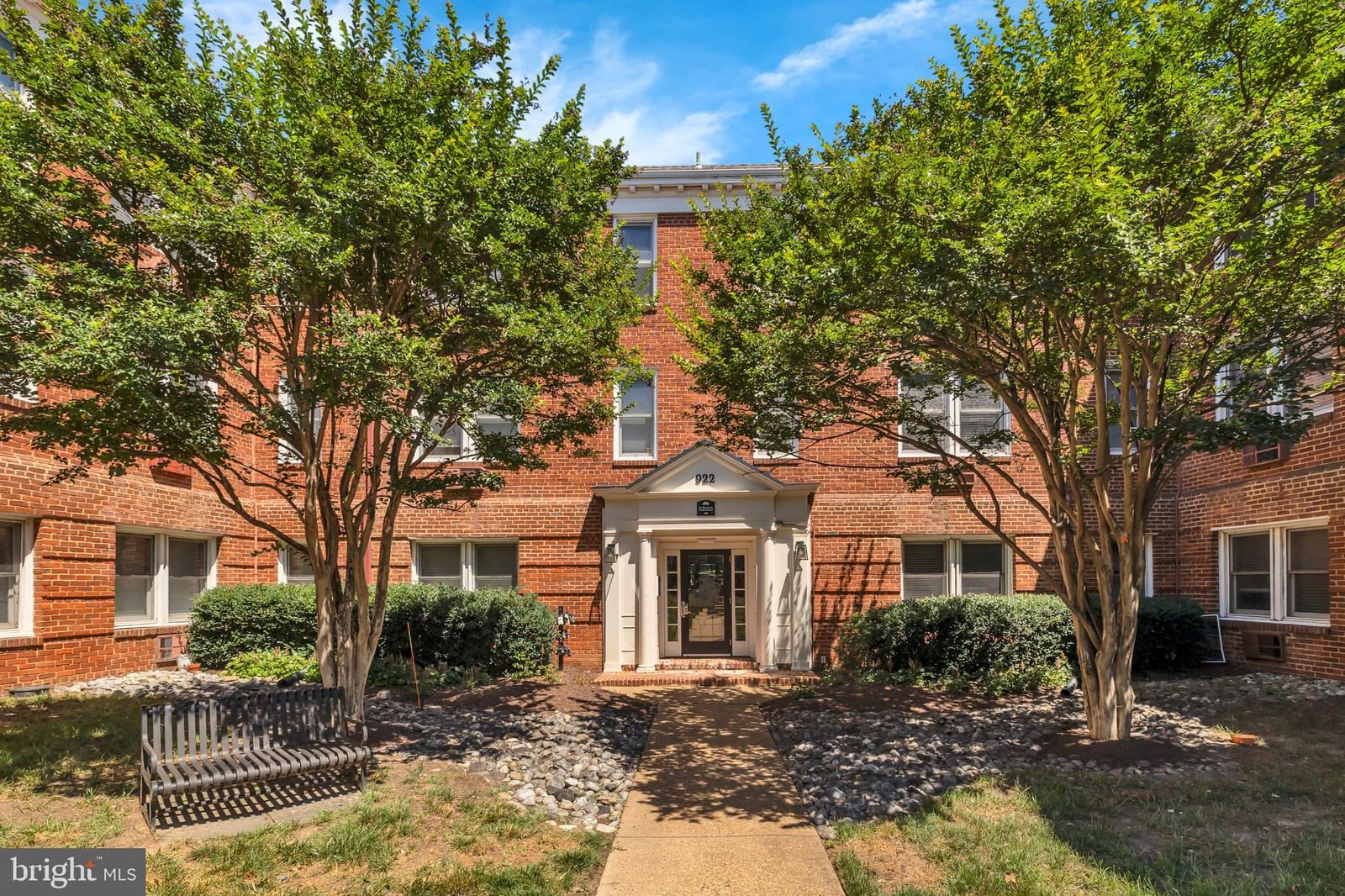 922 S WASHINGTON STREET #312 photograph