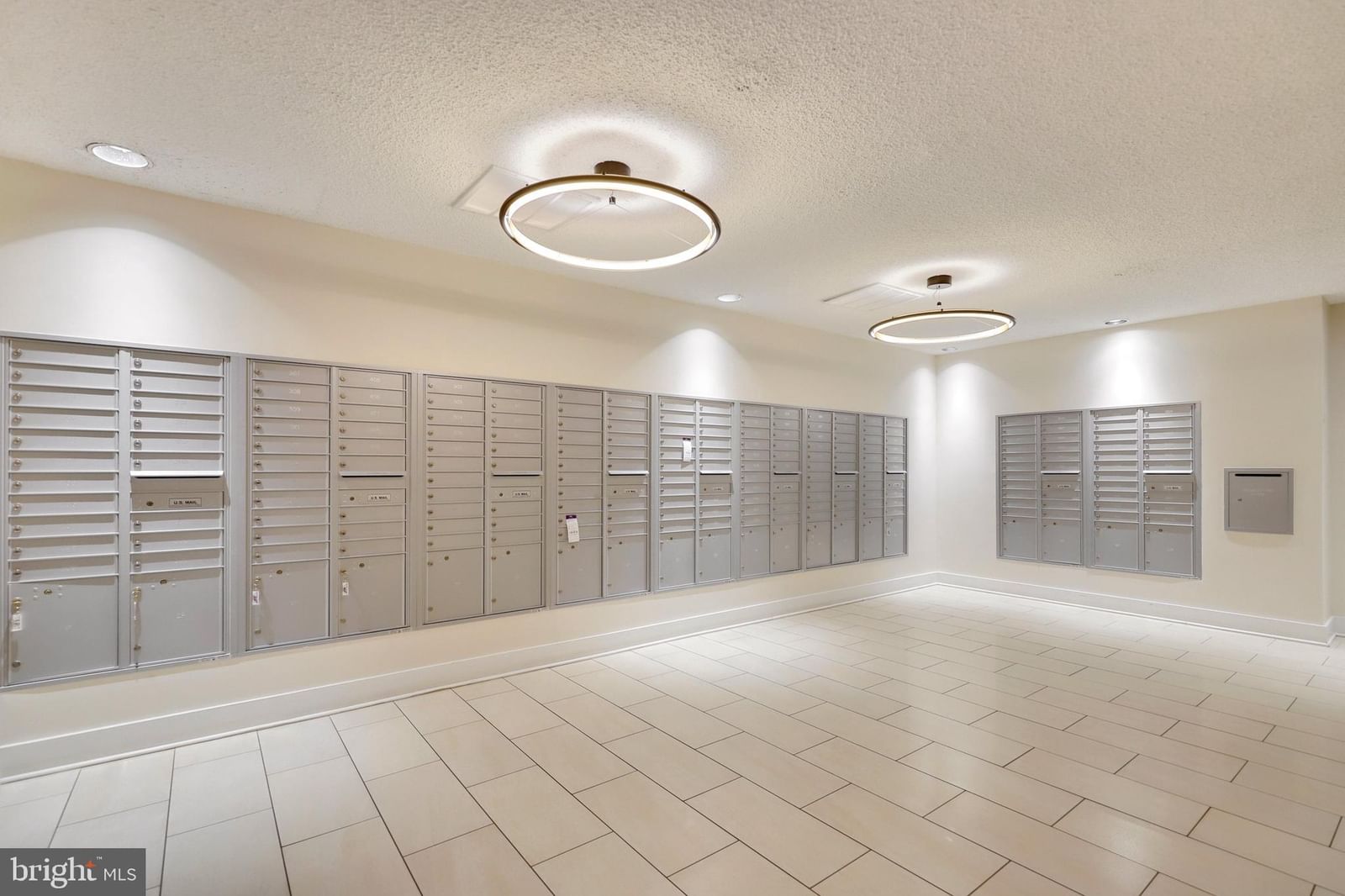 6101 EDSALL ROAD #211 photograph