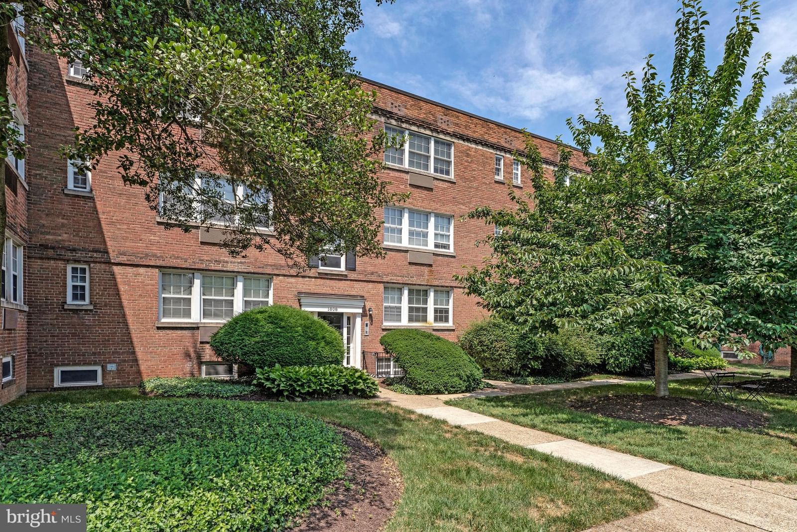 1808 W ABINGDON DR, ALEXANDRIA 22314, VA