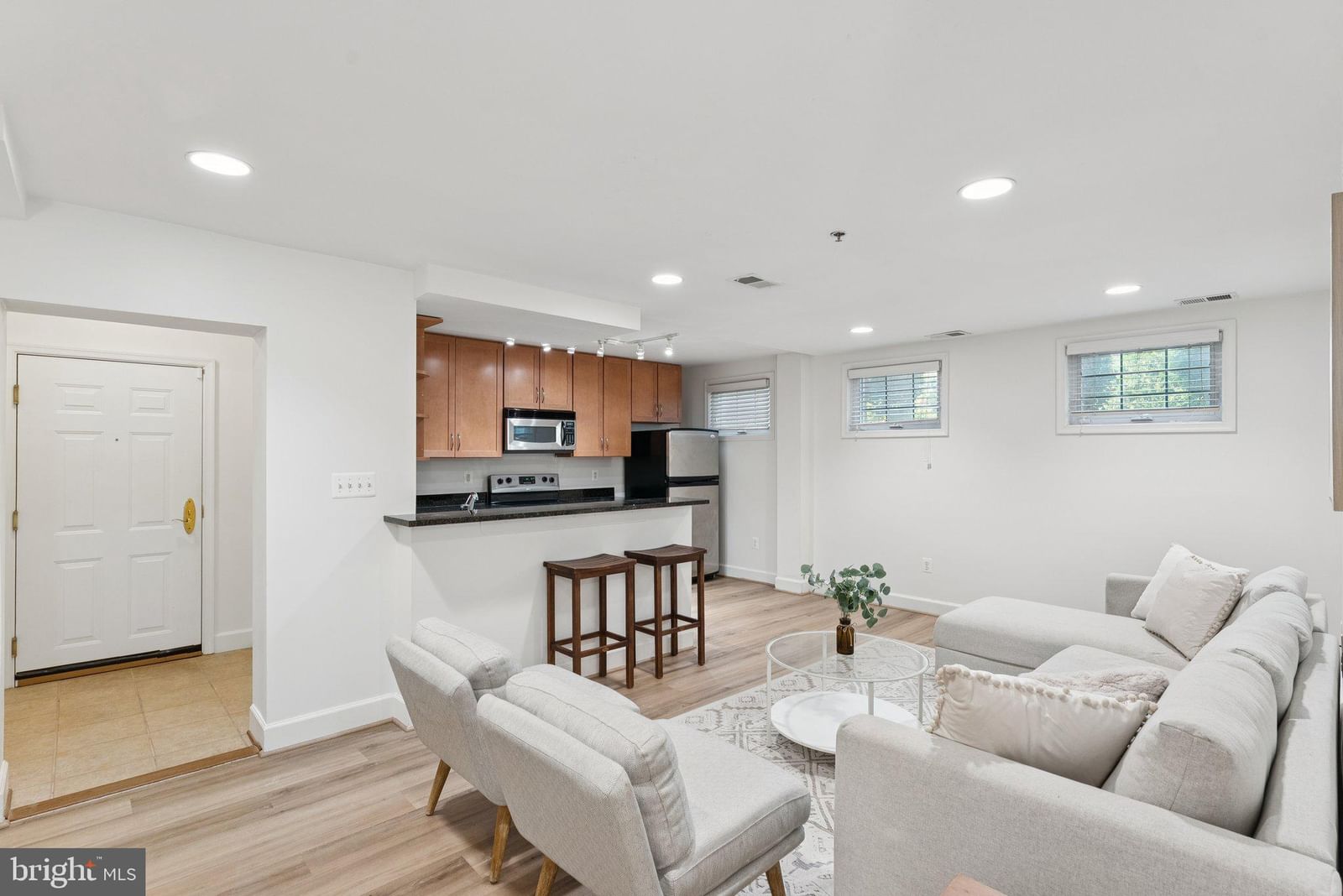 610 BASHFORD LANE #1301 photograph