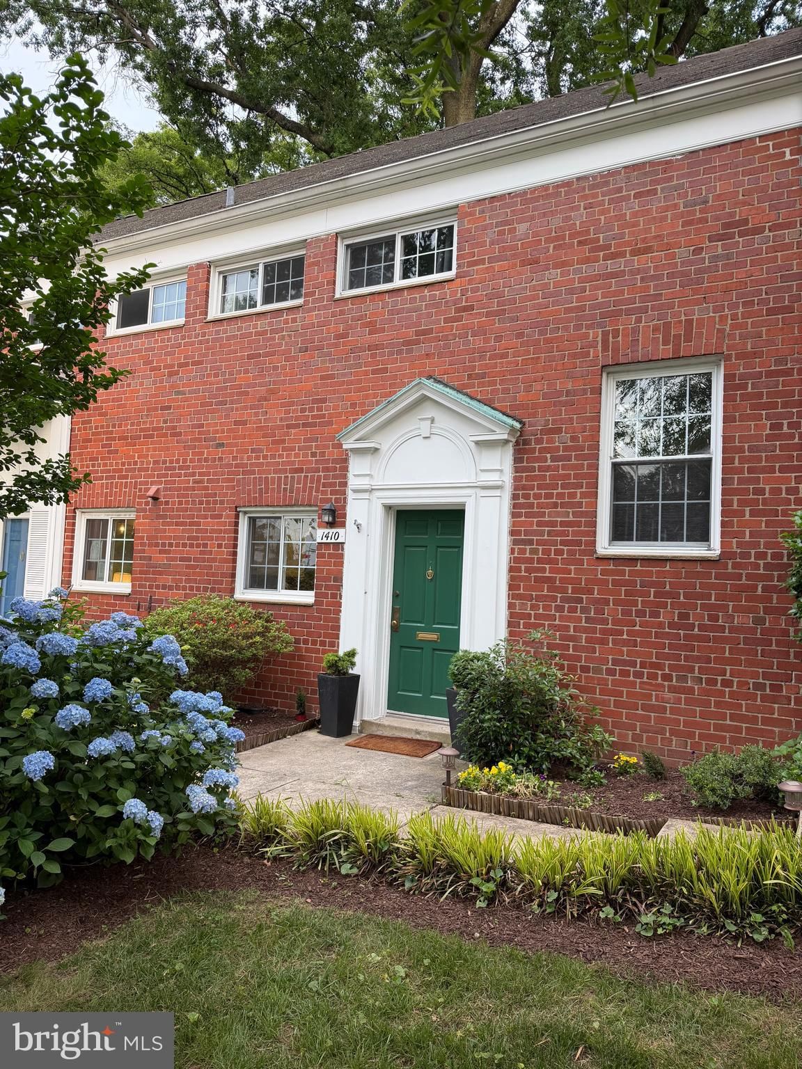 1410 MARTHA CUSTIS DR, ALEXANDRIA 22302, VA