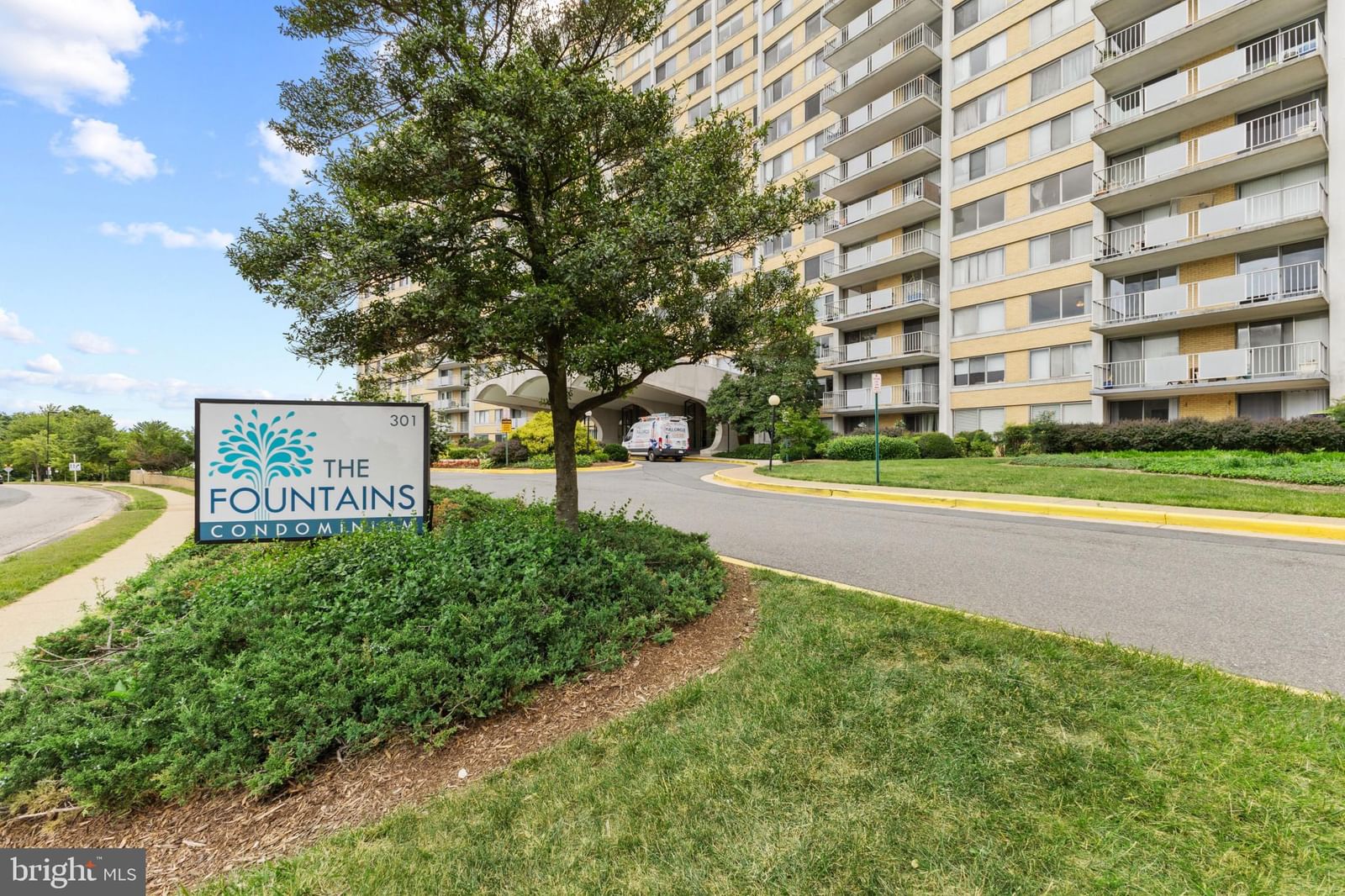 301 N BEAUREGARD STREET #1607 photograph