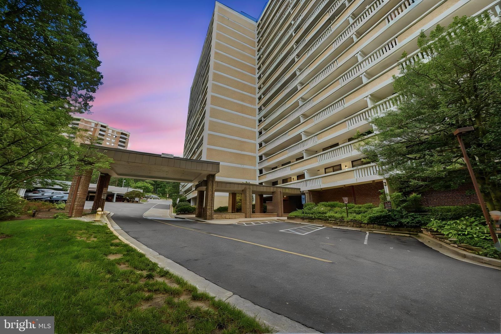 6101 EDSALL ROAD #1210 photograph