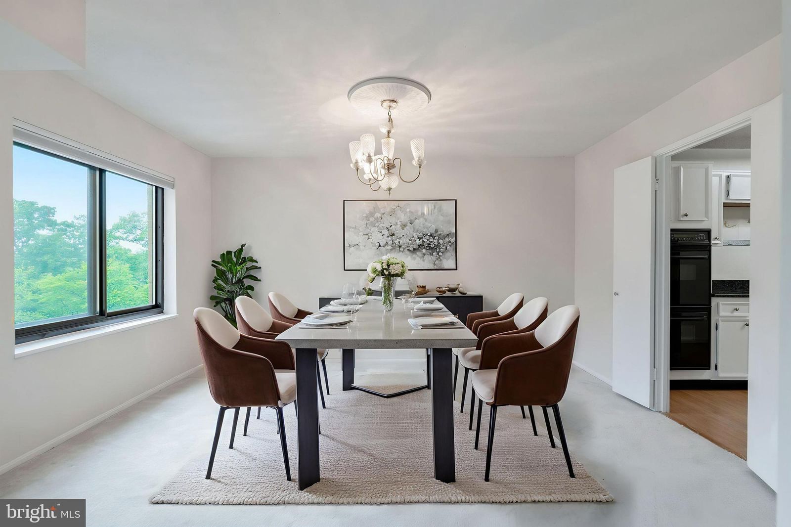307 YOAKUM PARKWAY #512 photograph