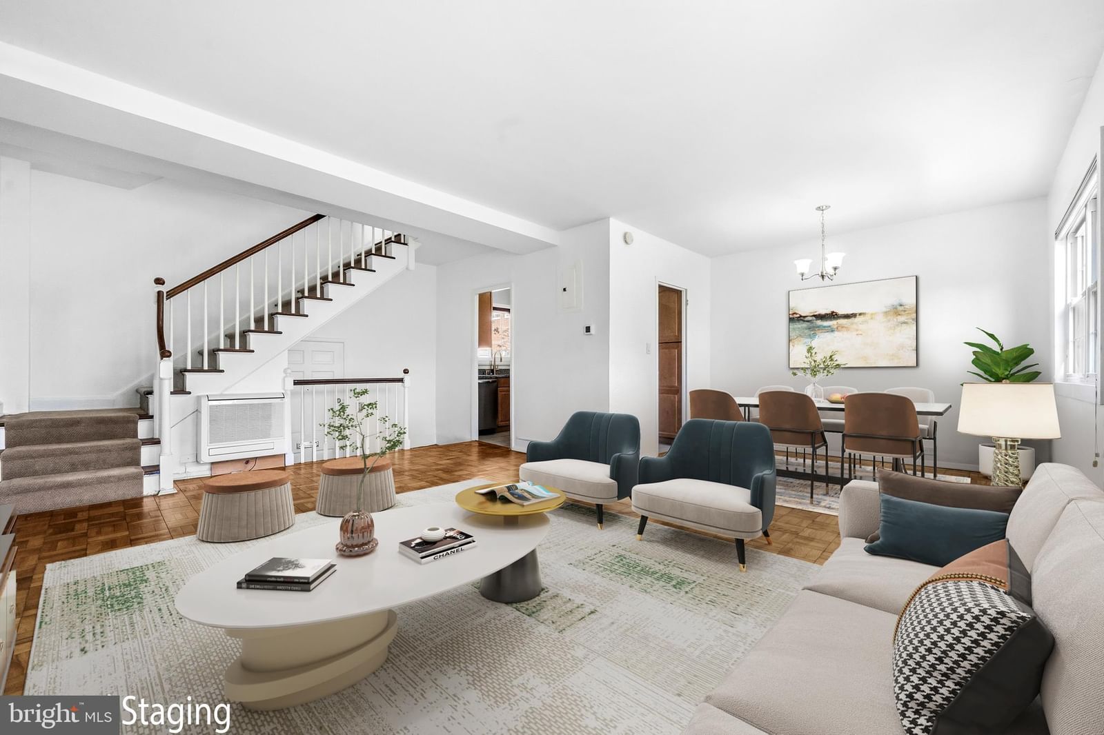 1615 MOUNT EAGLE PLACE photograph