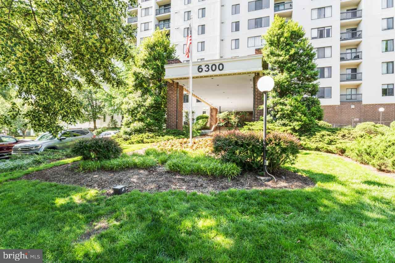 6300 STEVENSON AVENUE #220 photograph