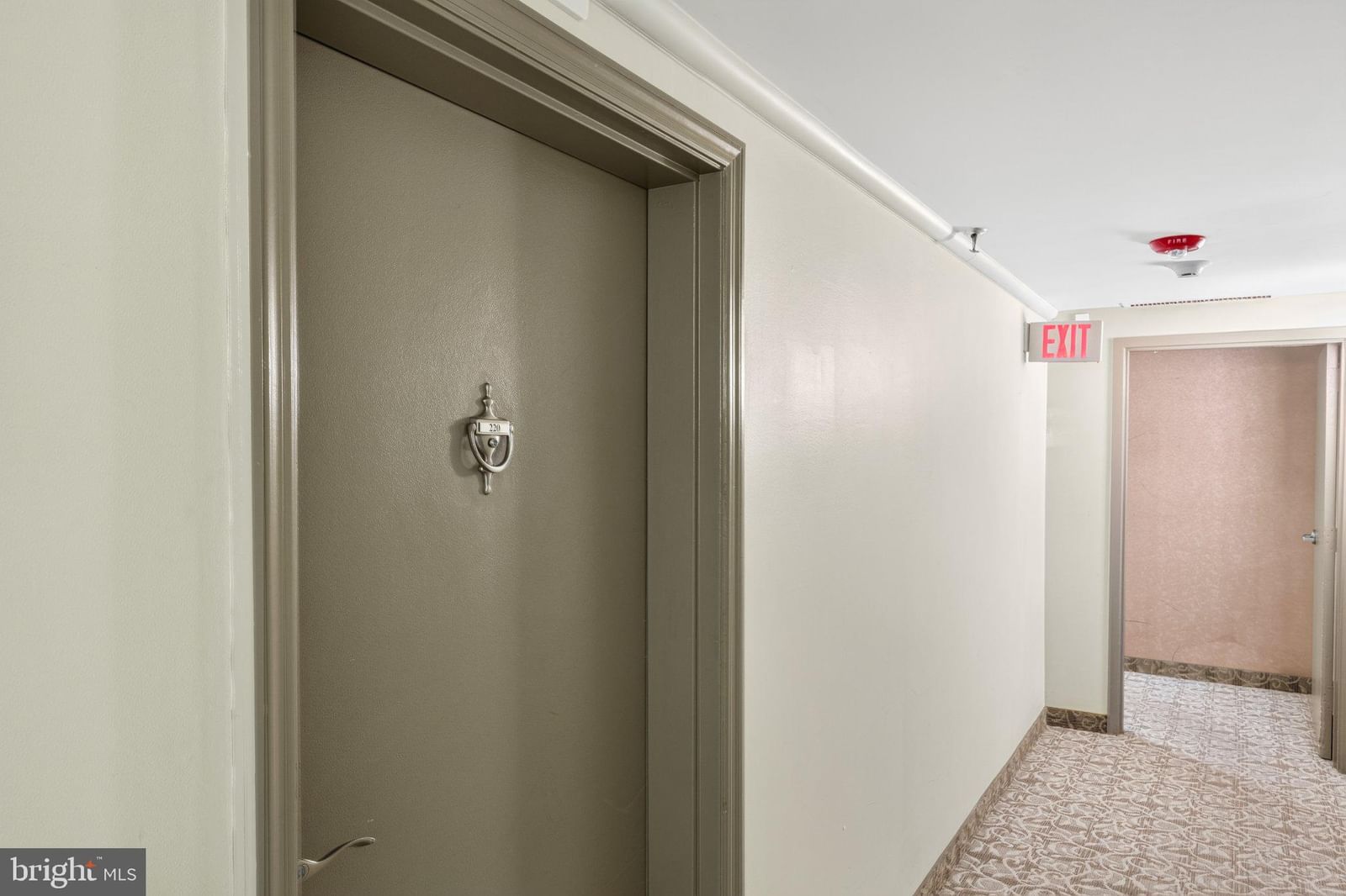 6300 STEVENSON AVENUE #220 photograph