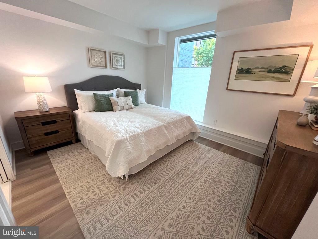 701 N HENRY STREET #205 photograph