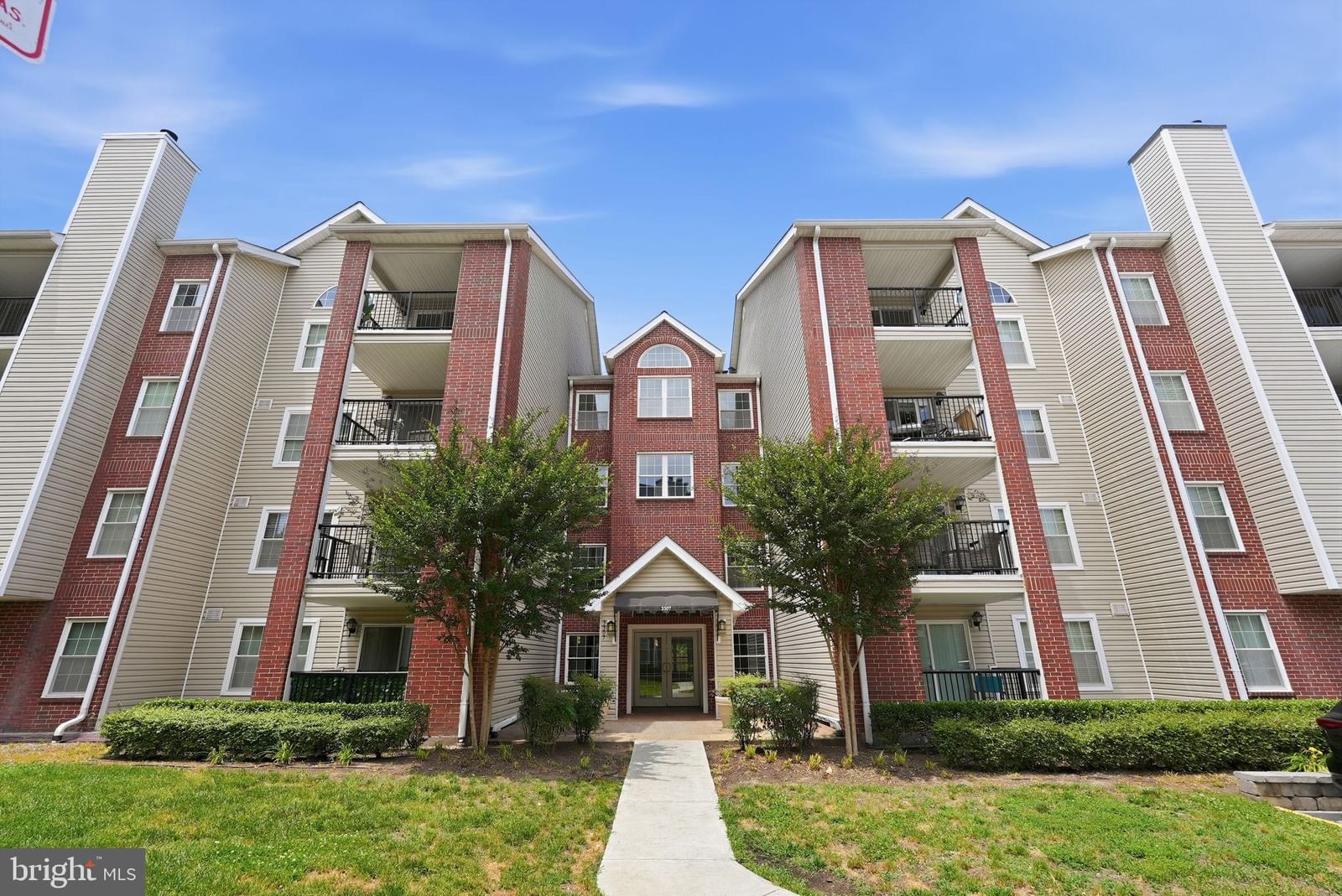 3307 WYNDHAM CIR, ALEXANDRIA 22302, VA