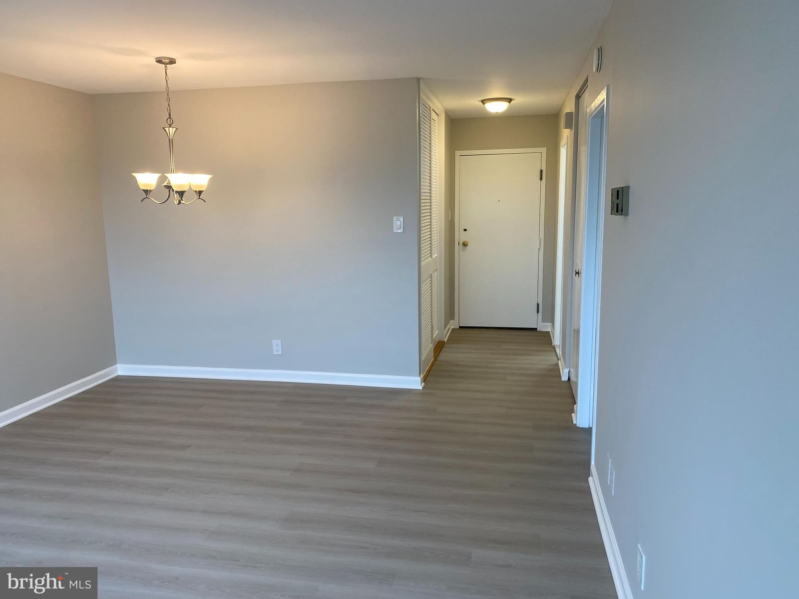 301 N BEAUREGARD STREET #612 photograph