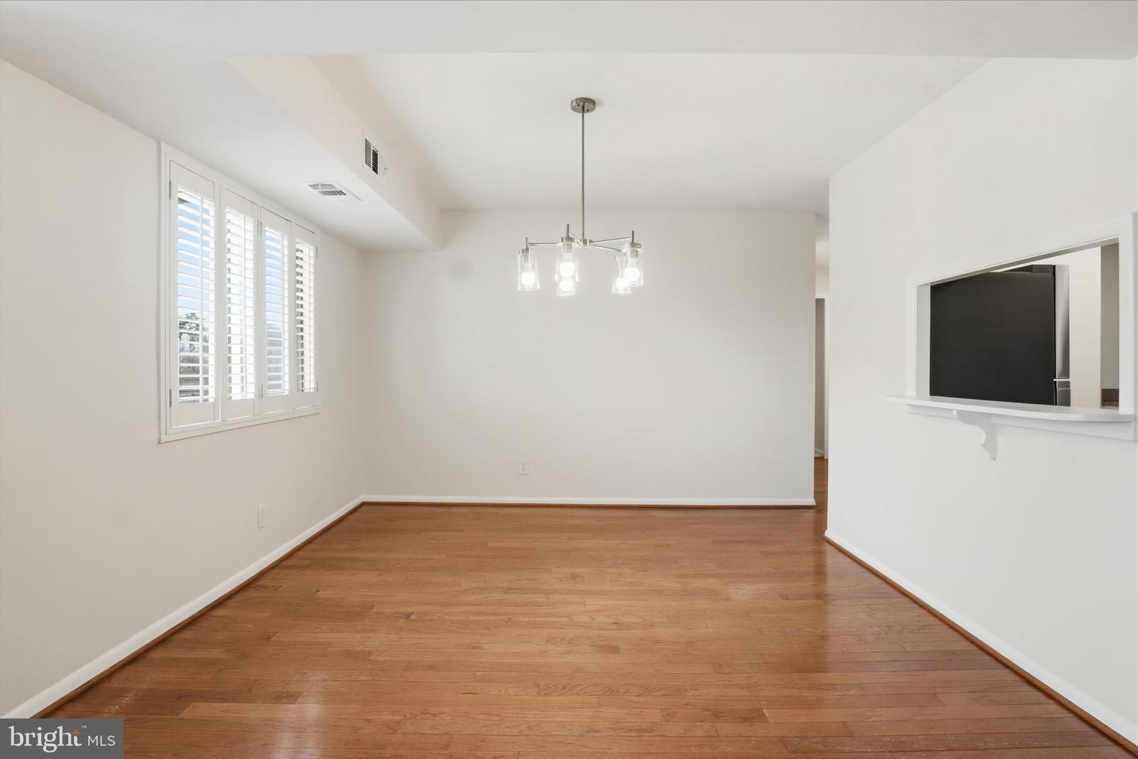 5340 HOLMES RUN PARKWAY #904 photograph