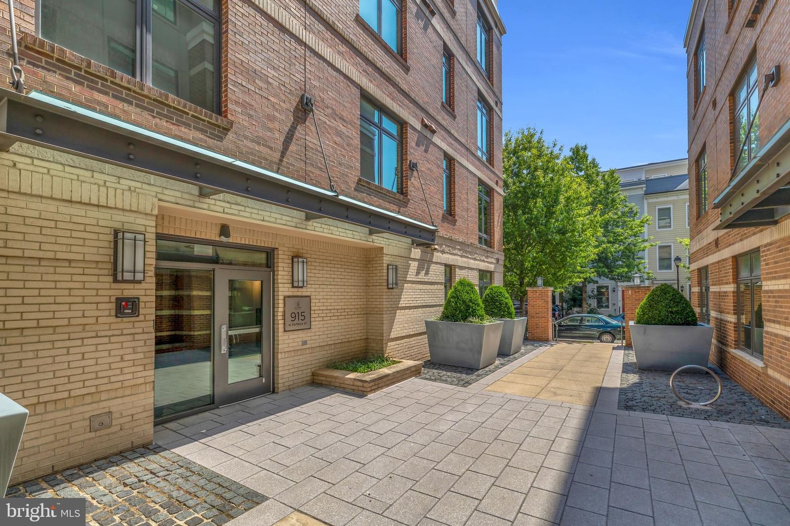 915 N PATRICK STREET #407 photograph