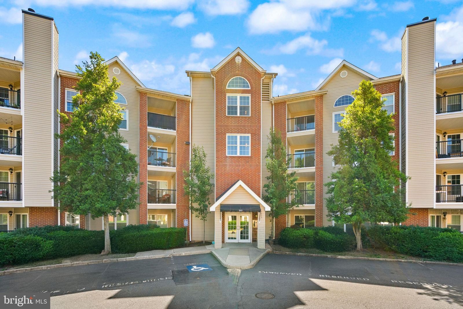 3313 WYNDHAM CIRCLE 3209 in Alexandria, VA