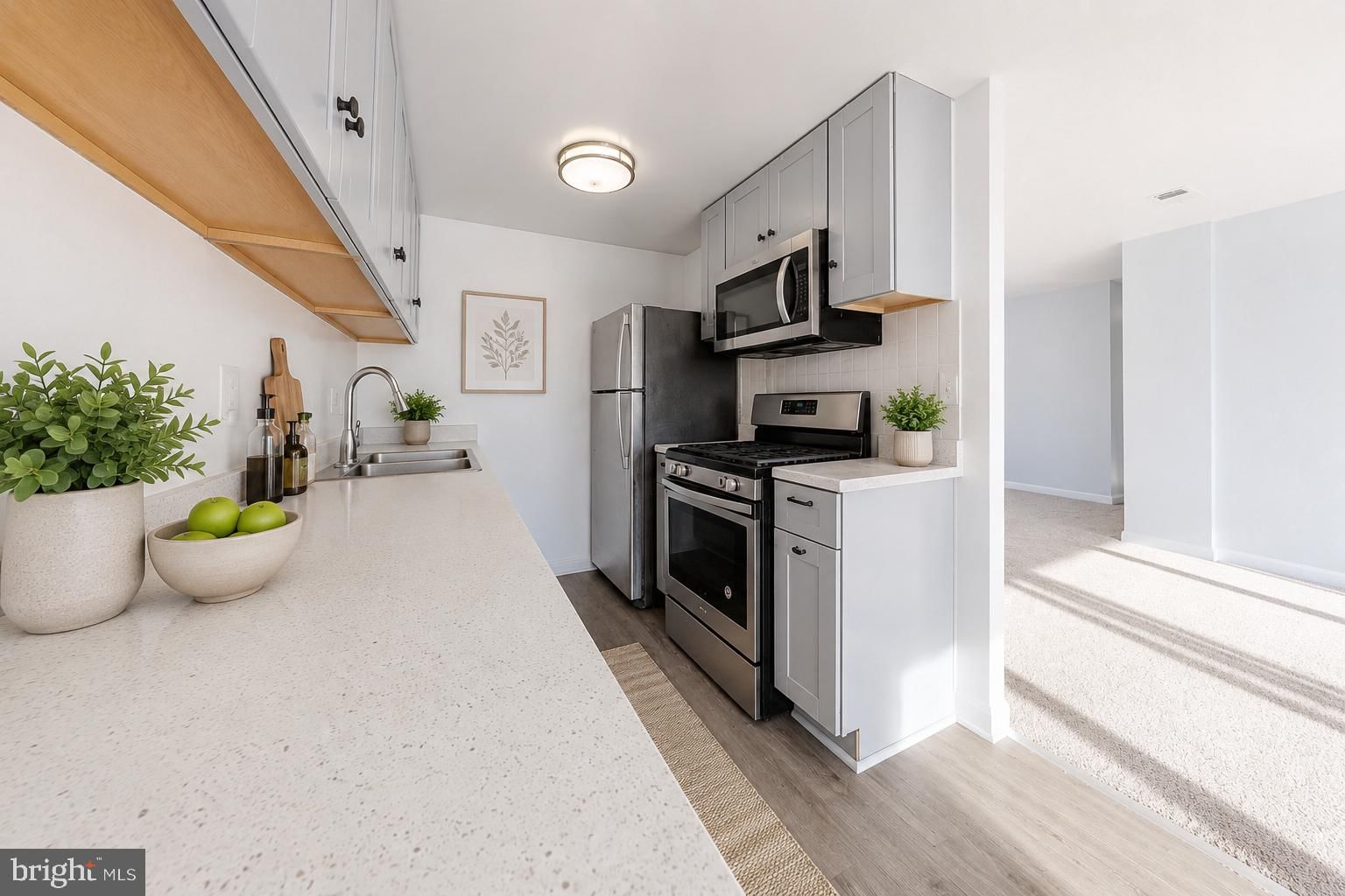 4600 DUKE STREET #413 photograph