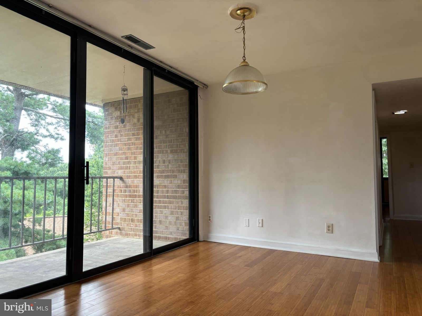 525 N ARMISTEAD STREET N #302 photograph