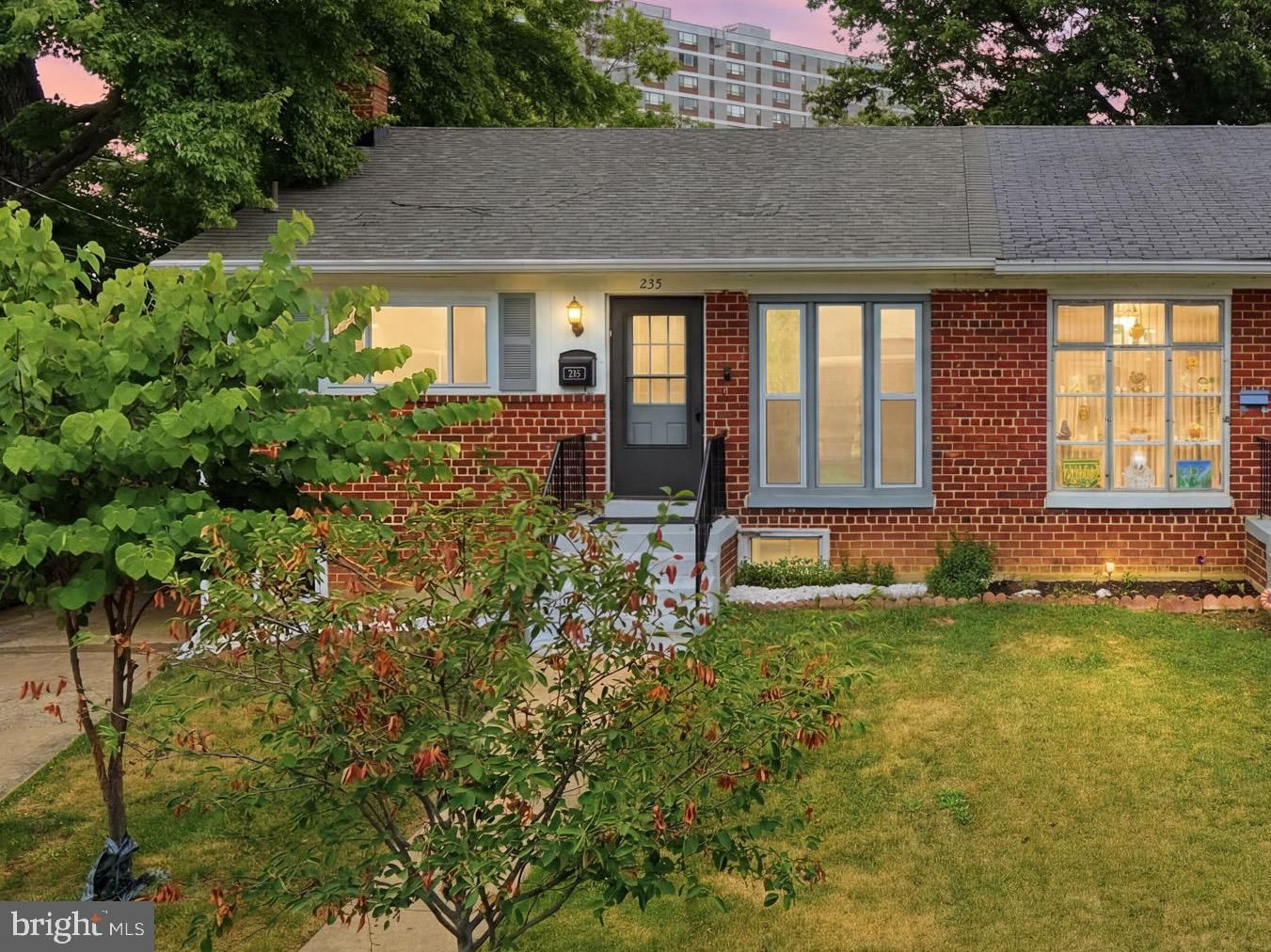 235 S JENKINS ST, ALEXANDRIA 22304, VA