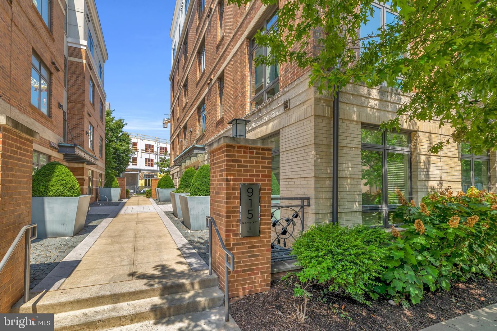 915 N PATRICK STREET #407 photograph