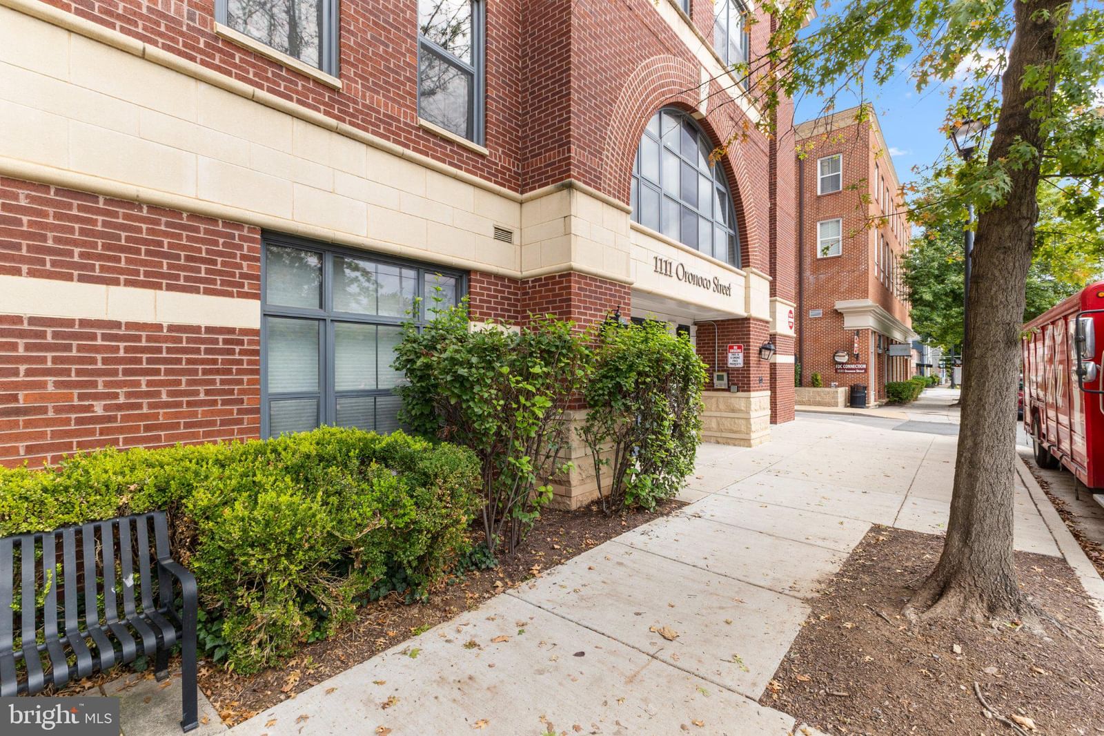 1111 ORONOCO ST #126 photograph