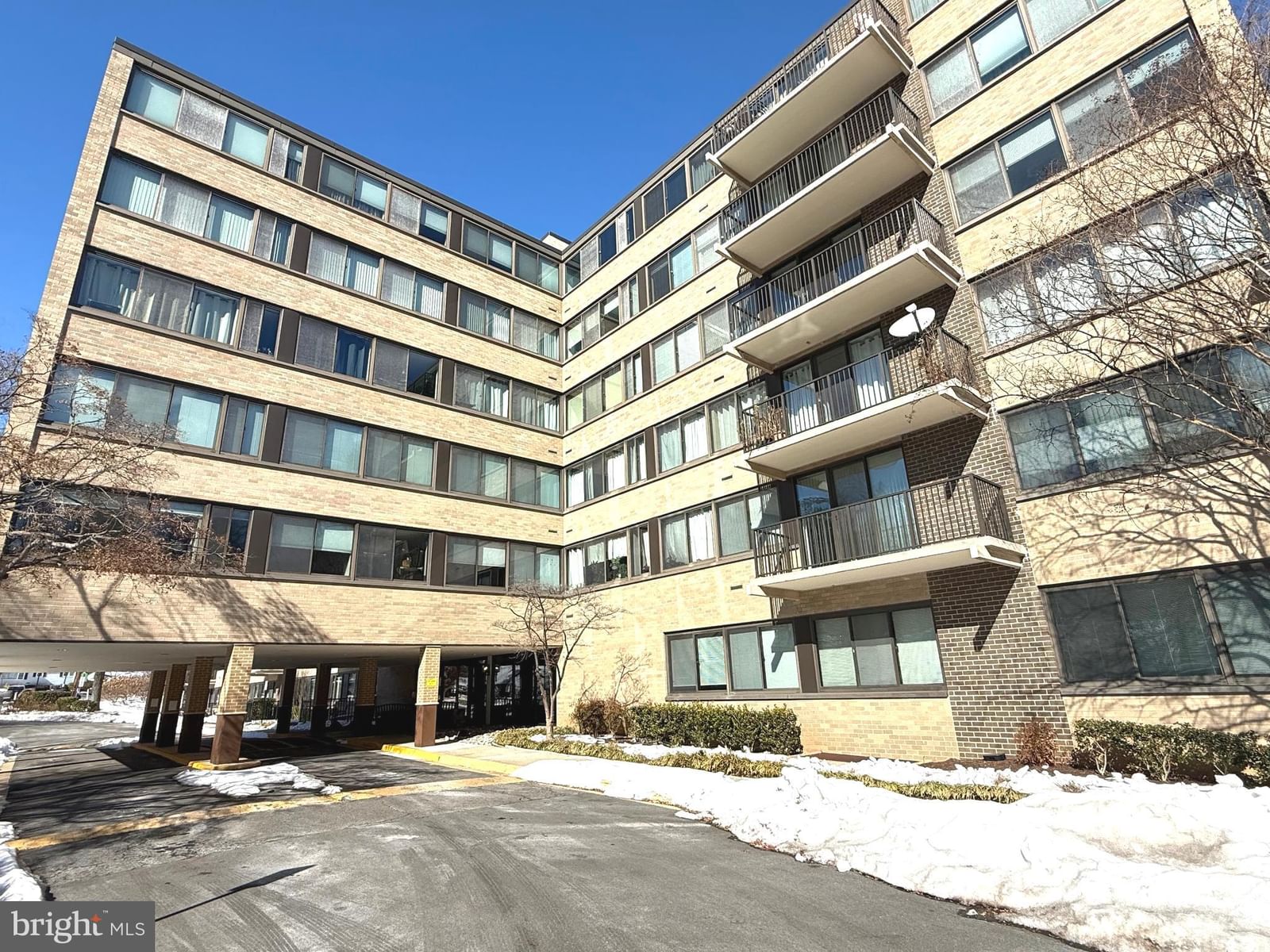600 ROOSEVELT BLVD, FALLS CHURCH 22044, VA