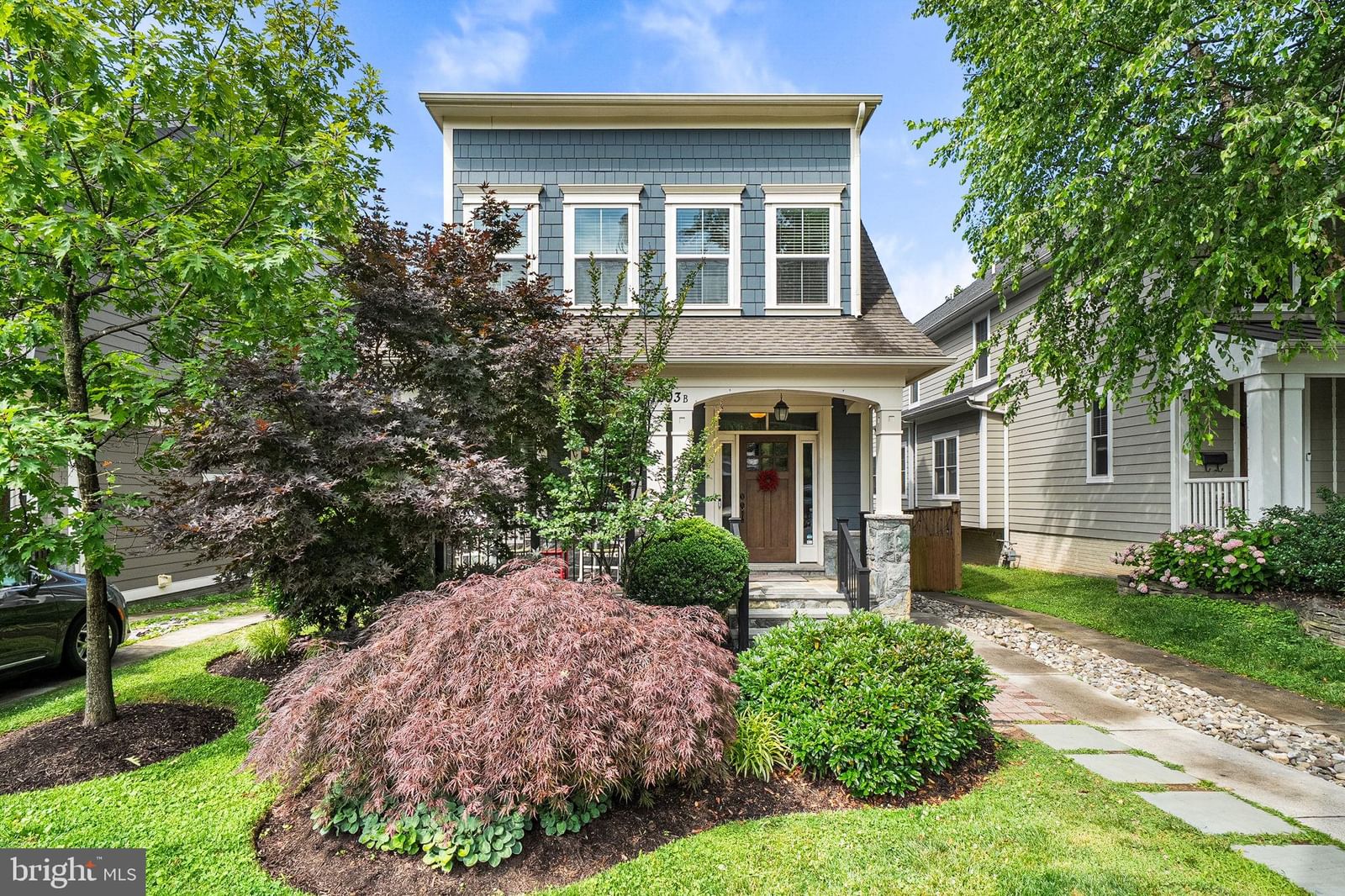 1203B LINCOLN AVE, FALLS CHURCH 22046, VA