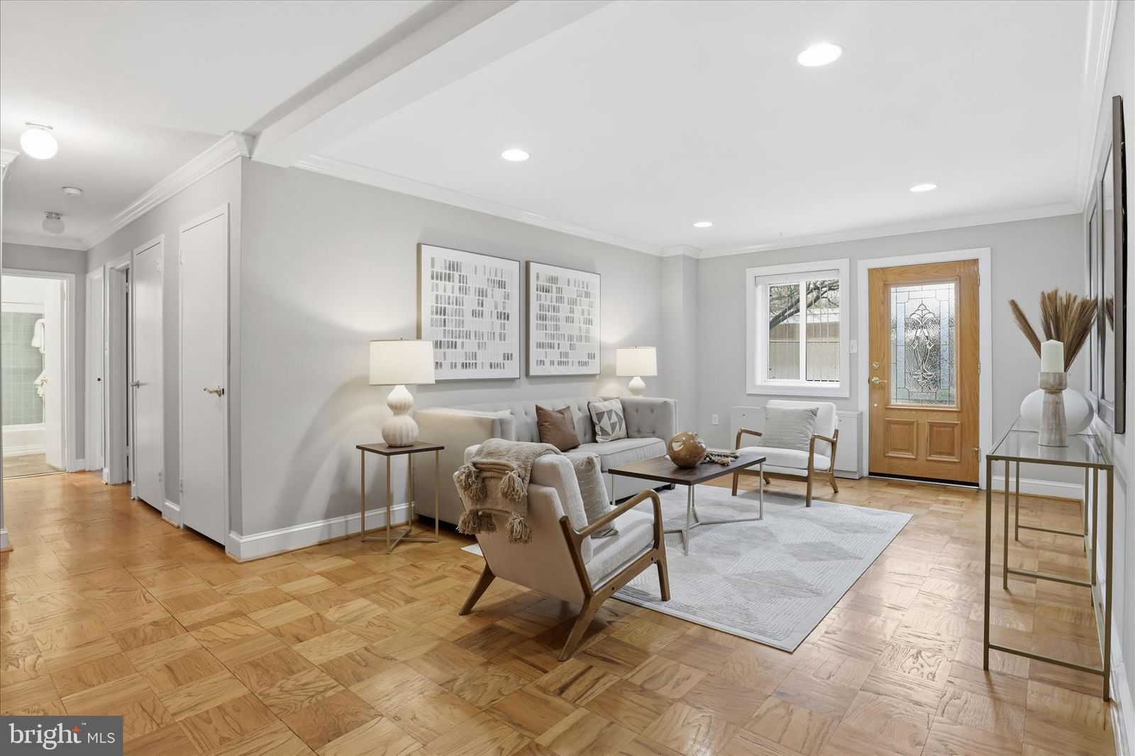 200 N MAPLE AVE, FALLS CHURCH 22046, VA