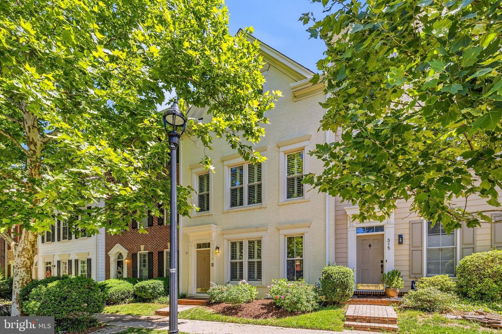 313 HILLWOOD AVE, FALLS CHURCH 22046, VA