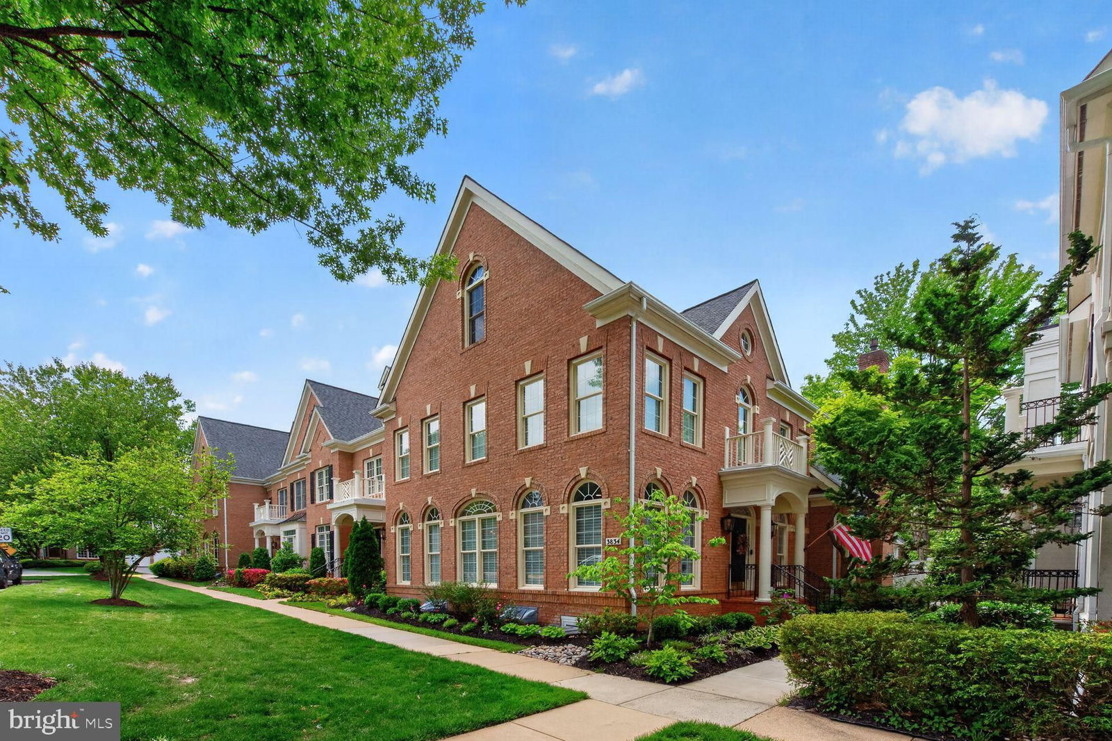3834 FARRCROFT DR, FAIRFAX 22030, VA