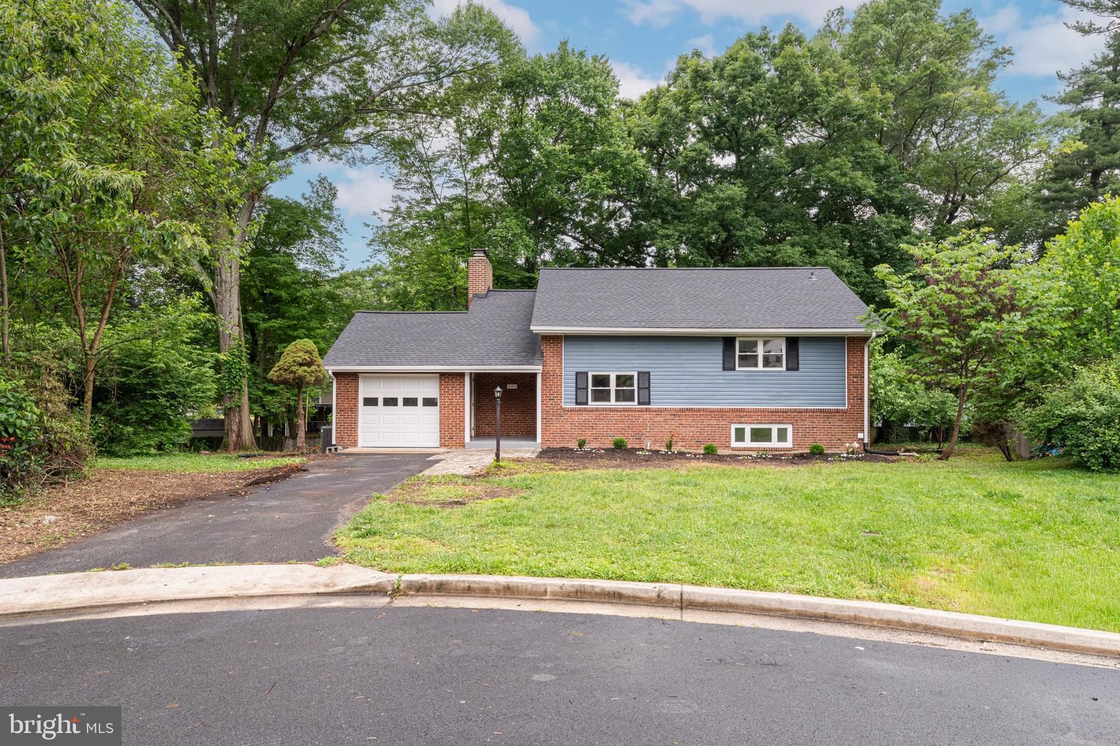 10915 MAPLE ST, FAIRFAX 22030, VA