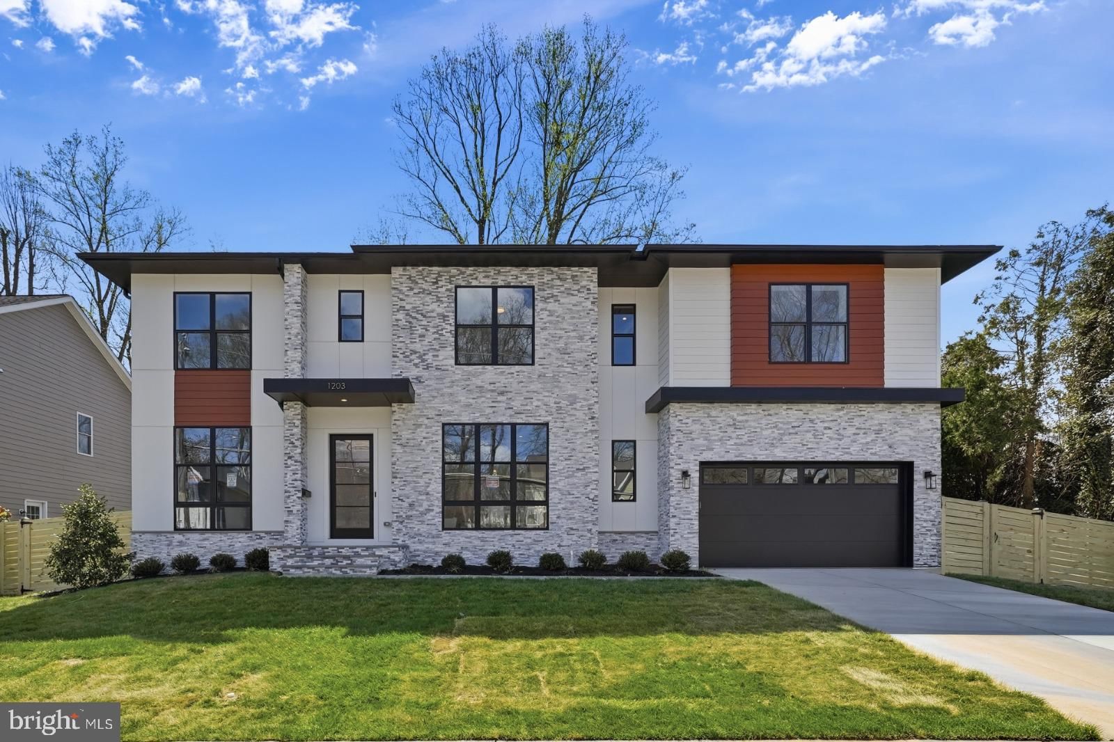 1203 COTTAGE ST SW, VIENNA 22180, VA
