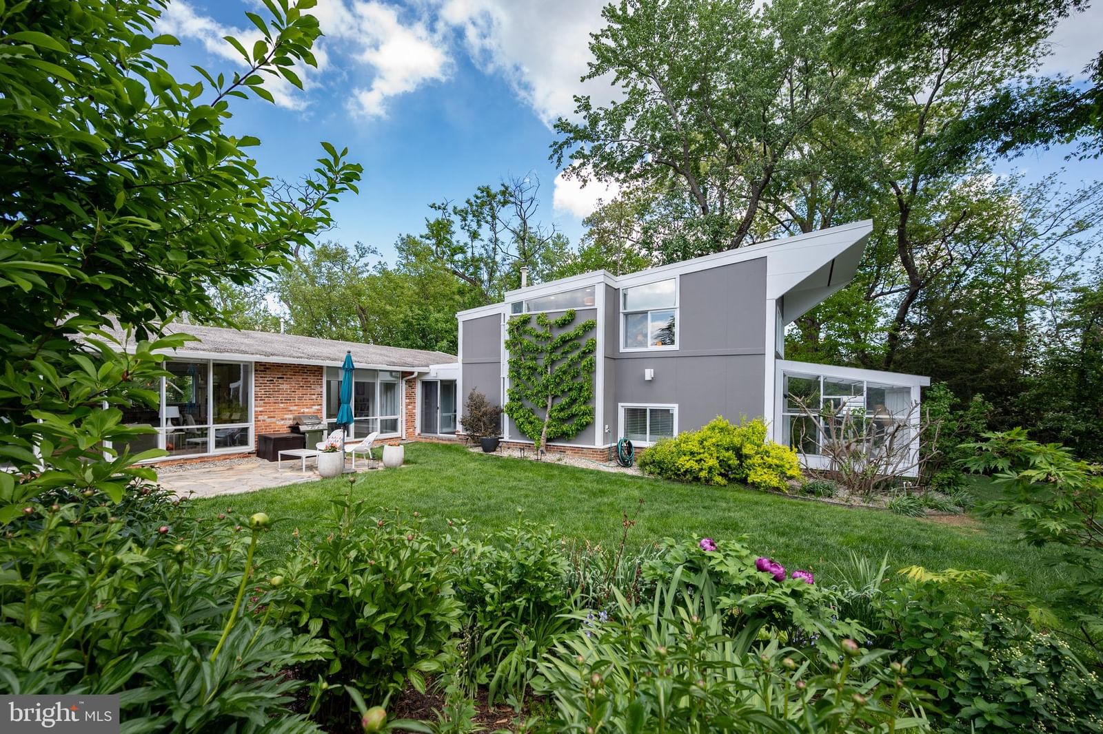 2103 MARTHAS RD, ALEXANDRIA 22307, VA