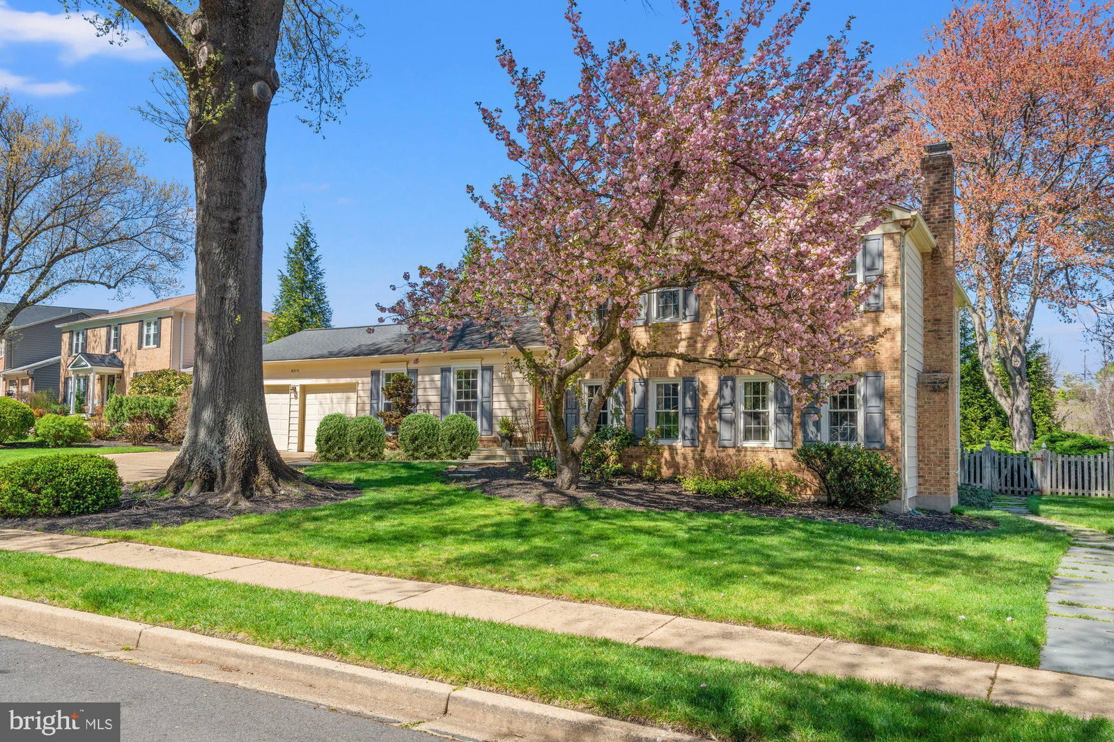 6212 NETHERCOMBE CT, MCLEAN 22101, VA