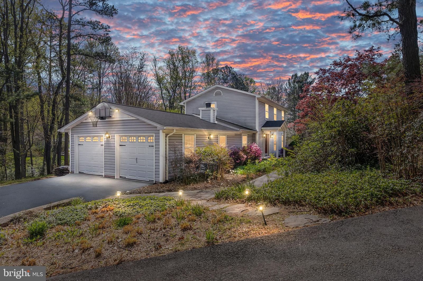 10802 OLDFIELD DR, RESTON 20191, VA