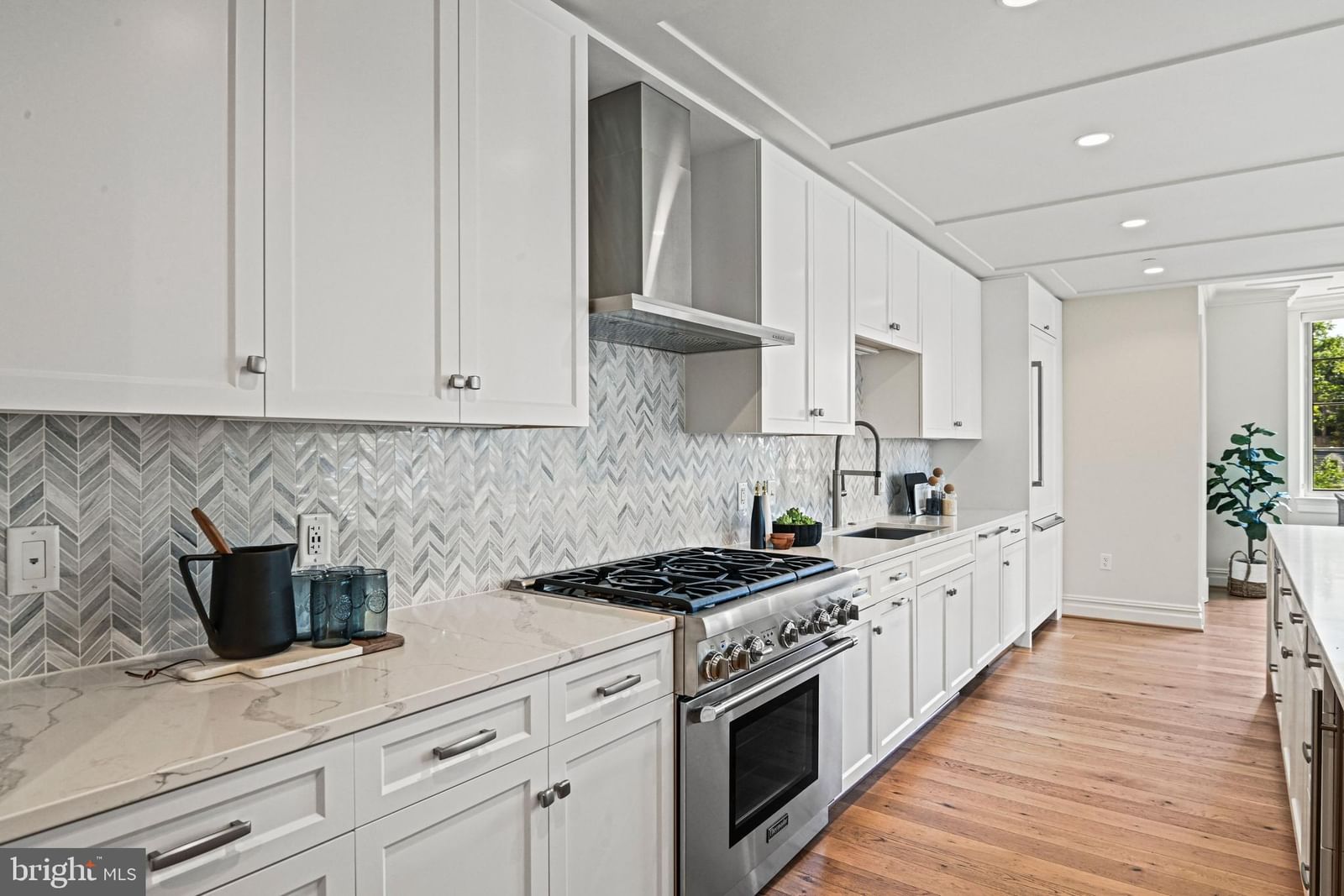 6900 FLEETWOOD ROAD #318 photograph