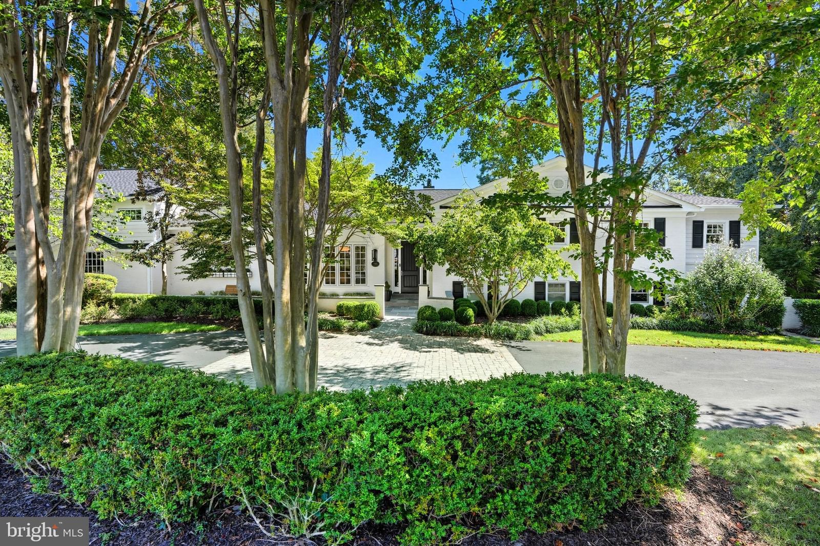 8455 PORTLAND PL, MCLEAN 22102, VA
