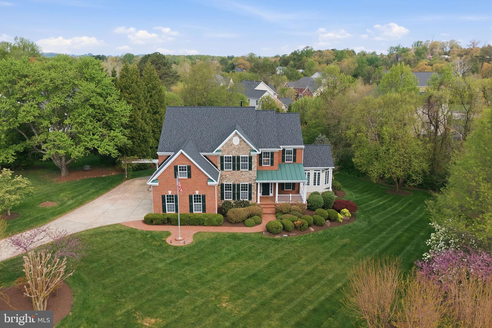 1220 ADMIRAL ZUMWALT LN, HERNDON 20170, VA
