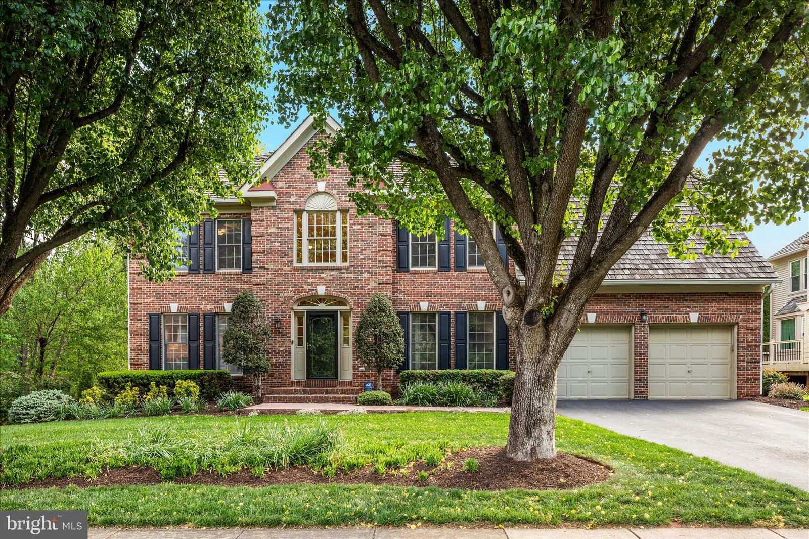 13018 GREY FRIARS PL, HERNDON 20171, VA