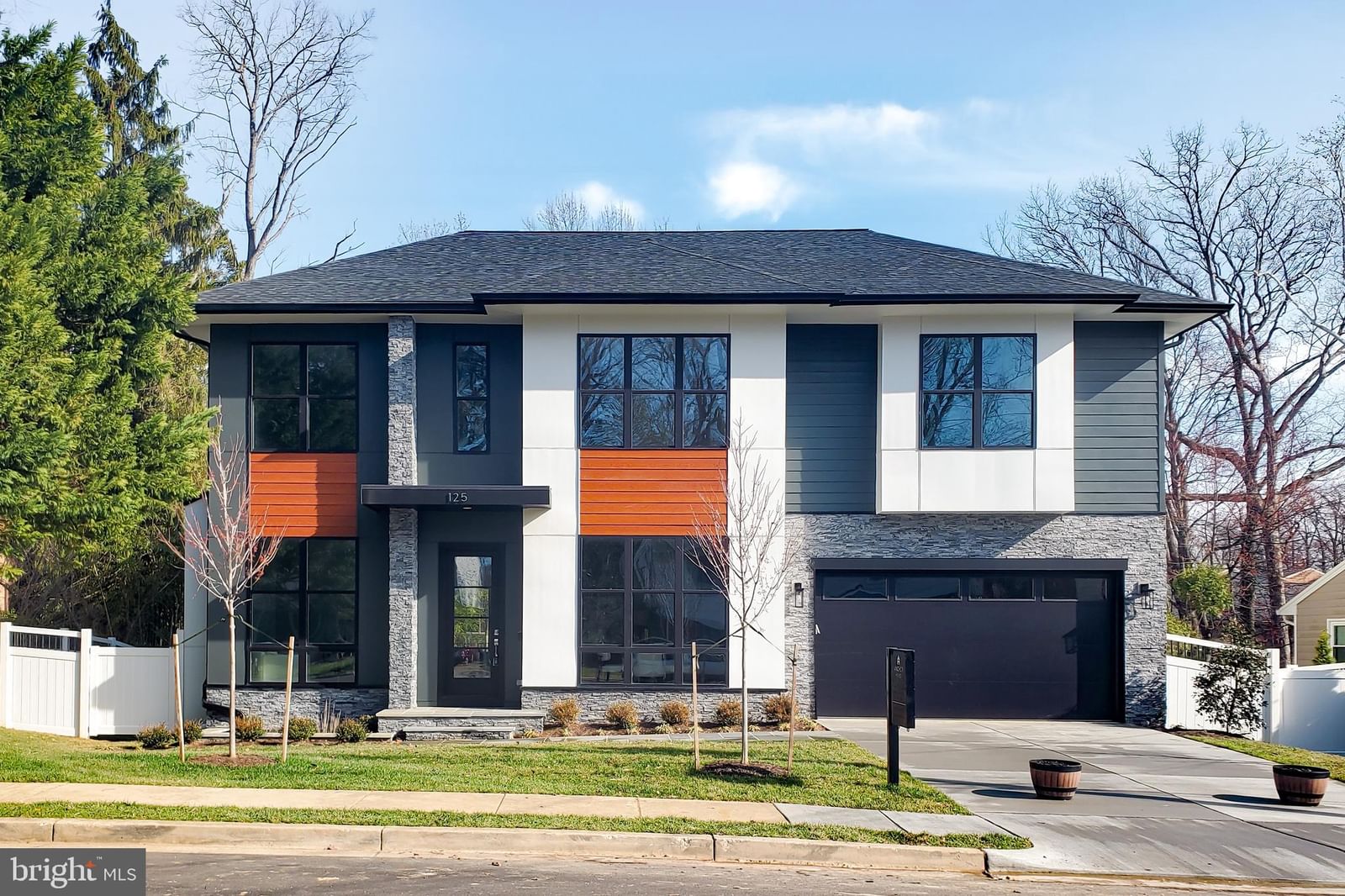 125 CASMAR ST SE, VIENNA 22180, VA