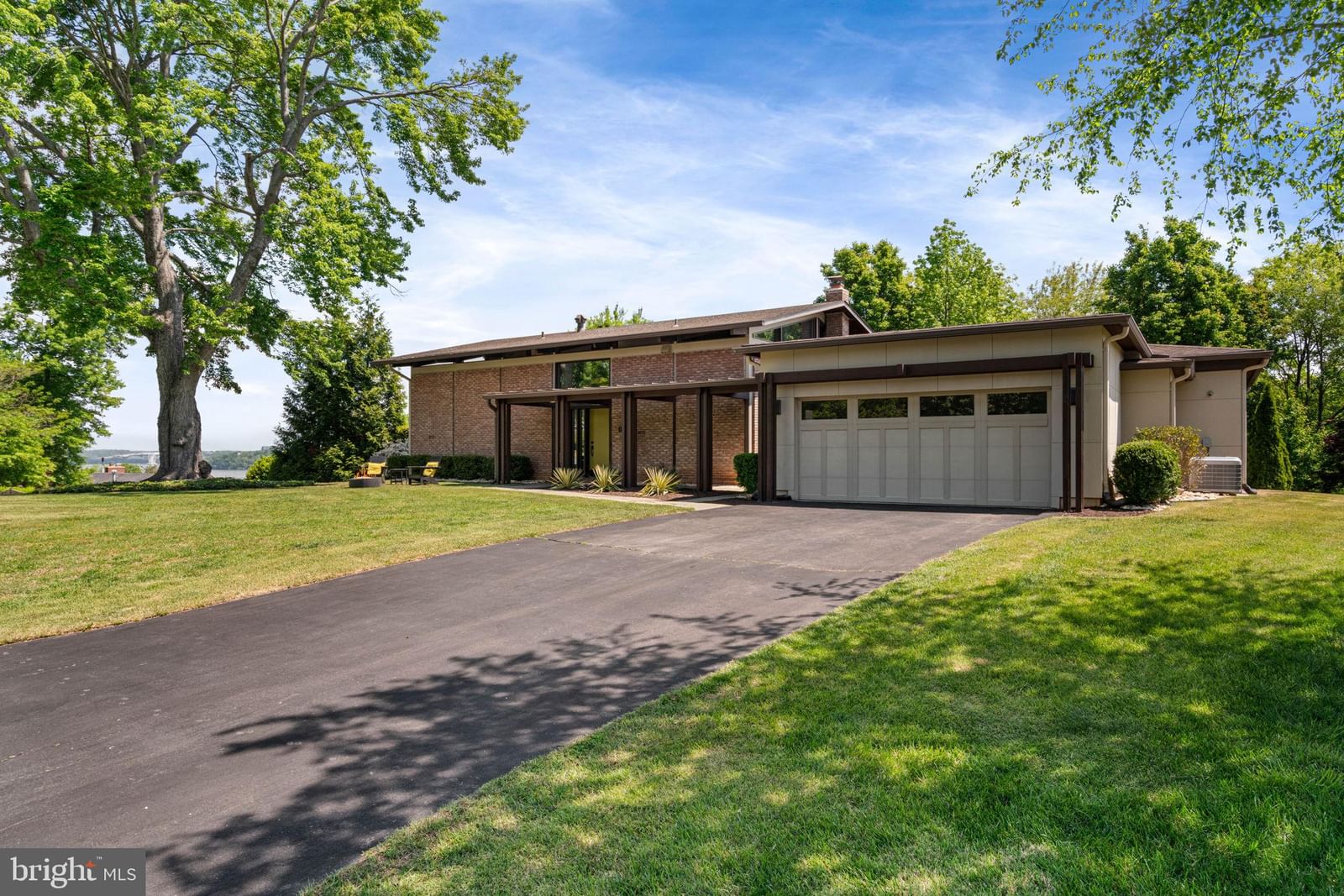 1102 GATEWOOD DR, ALEXANDRIA 22307, VA