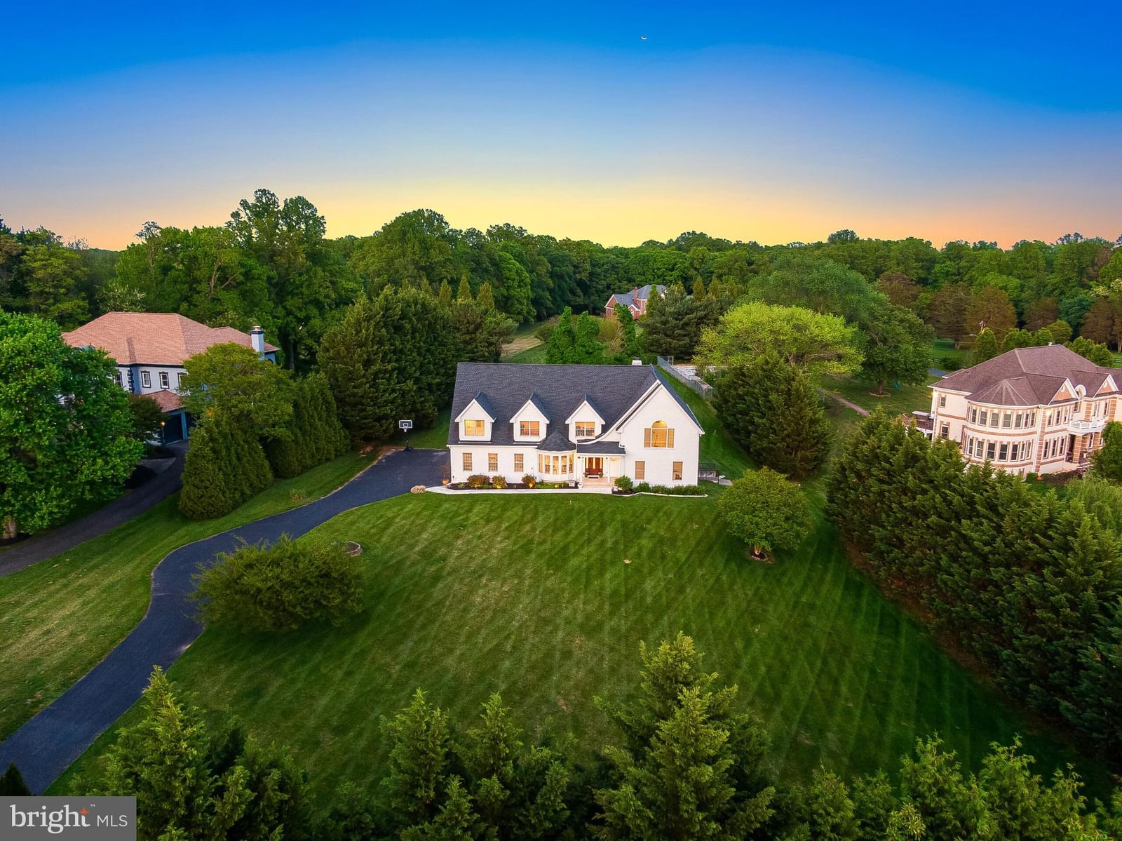 837 SENECA RD, GREAT FALLS 22066, VA