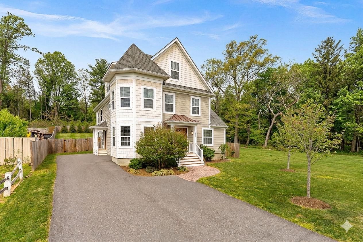 6932 ALPINE DR, ANNANDALE 22003, VA
