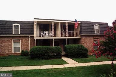 3111 PATRICK HENRY DR DR, FALLS CHURCH 22044, VA