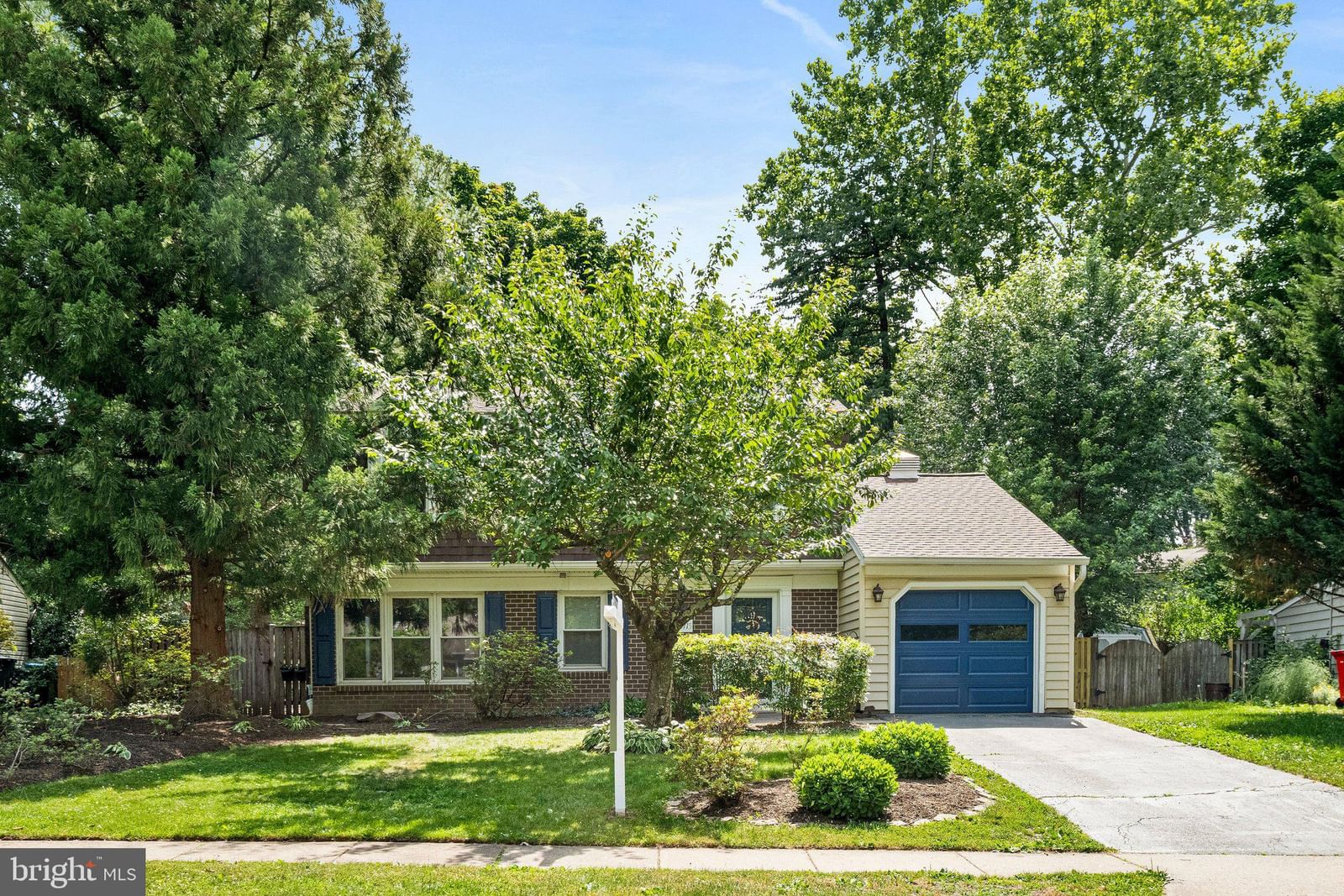 12715 TAUSTIN LN, HERNDON 20170, VA
