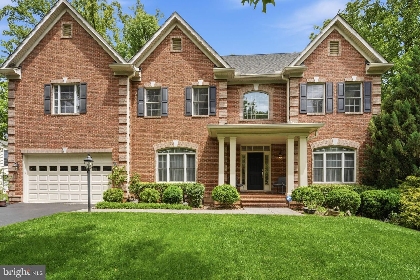 8104 REVATOM CT, DUNN LORING 22027, VA
